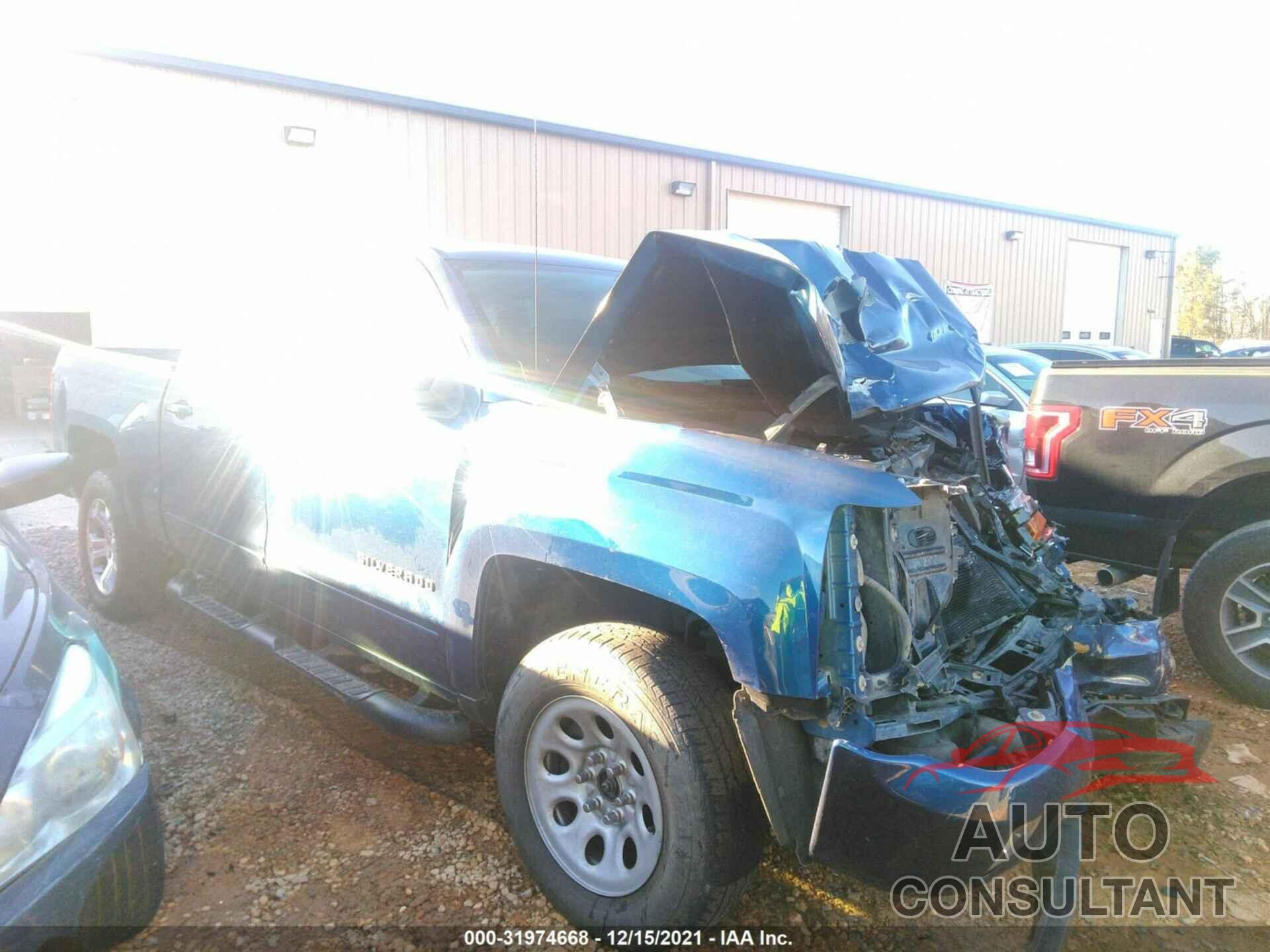 CHEVROLET SILVERADO 1500 2017 - 3GCUKREC3HG181900