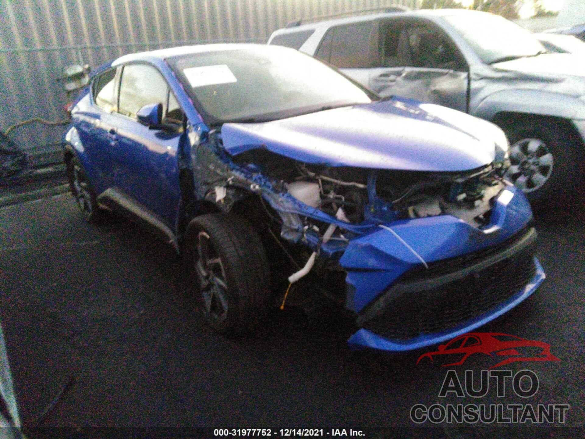 TOYOTA C-HR 2020 - JTNKHMBX1L1082236