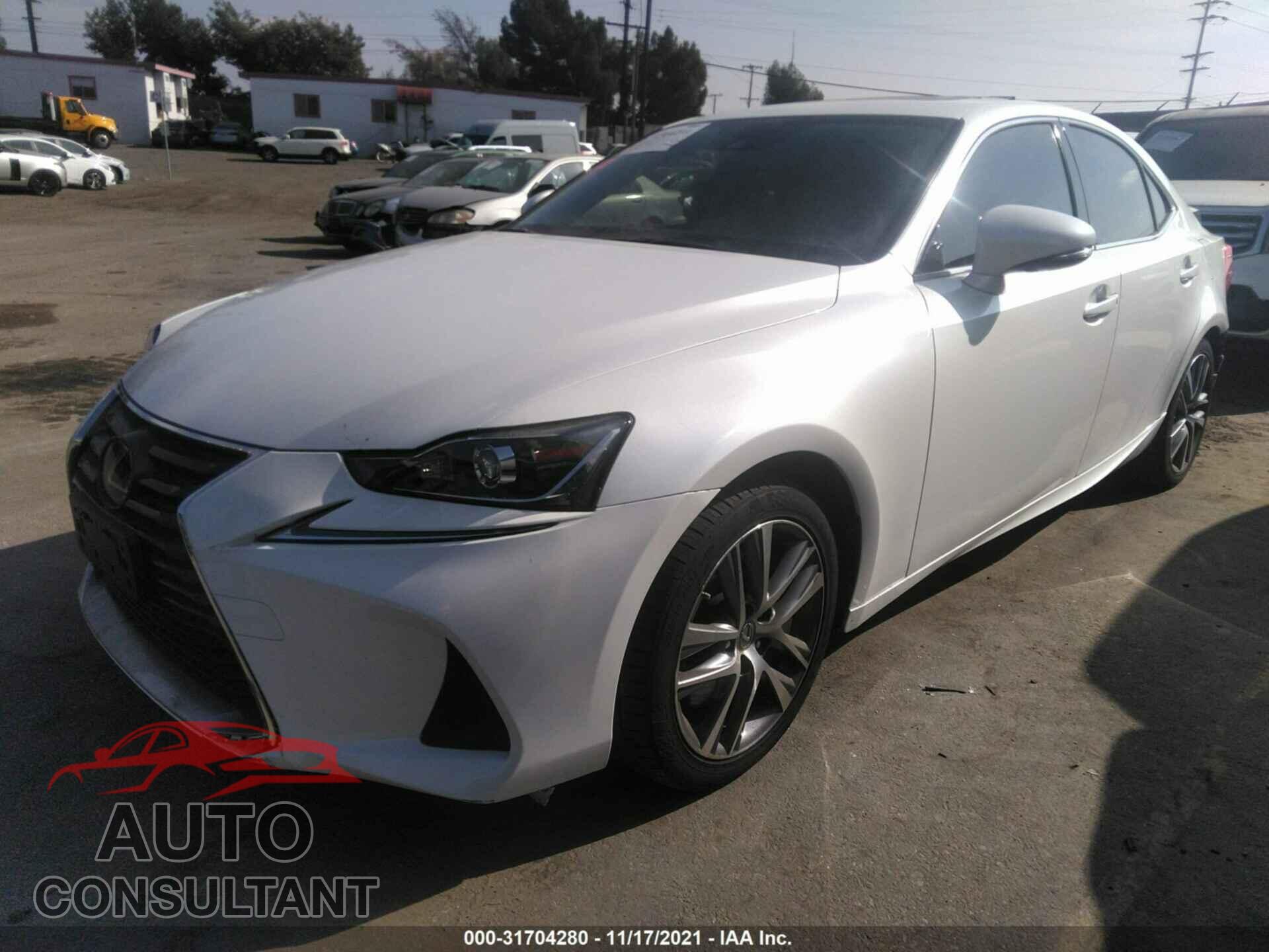 LEXUS IS 2018 - JTHBA1D27J5075224