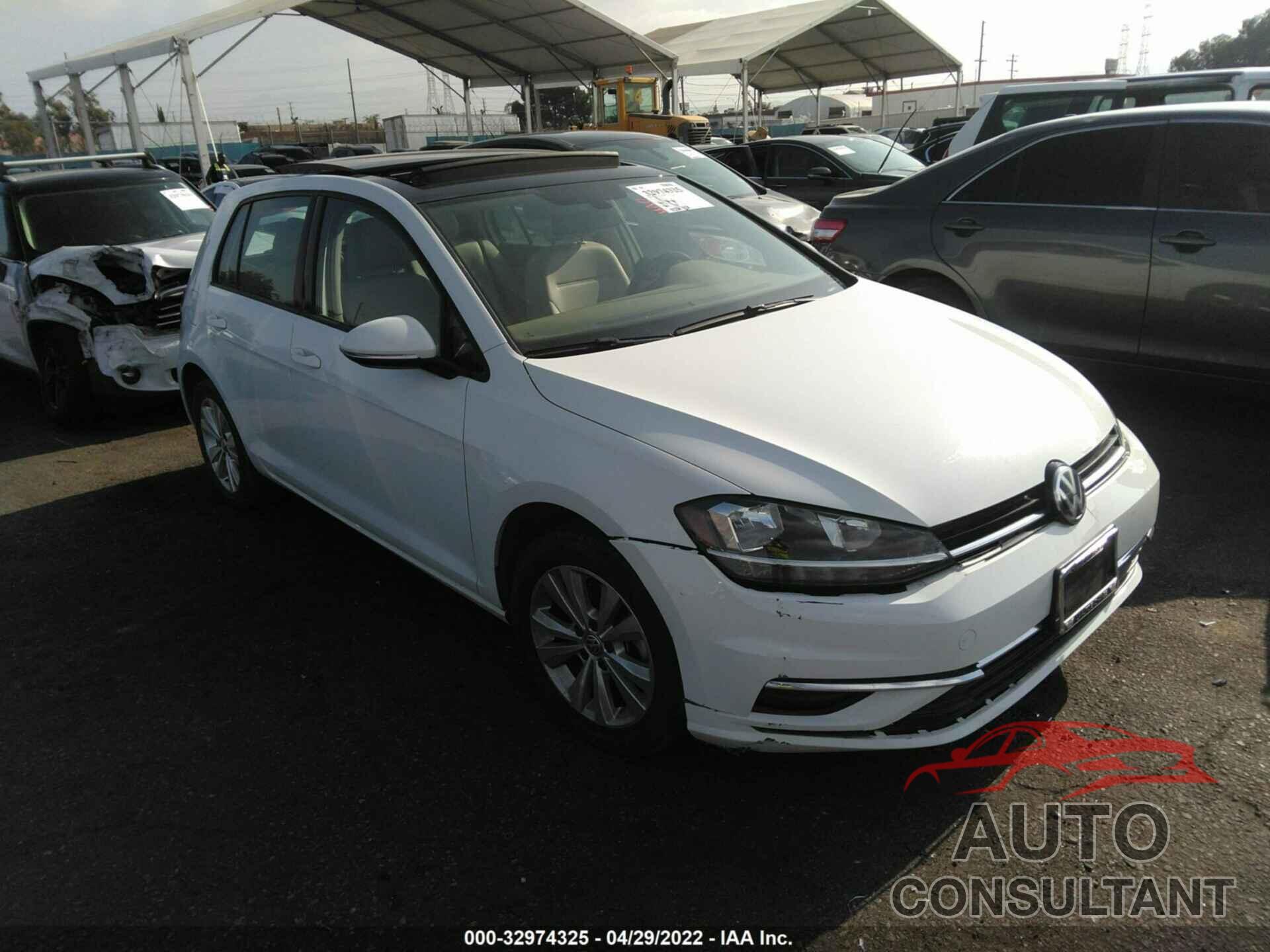 VOLKSWAGEN GOLF 2018 - 3VWG17AUXJM264084