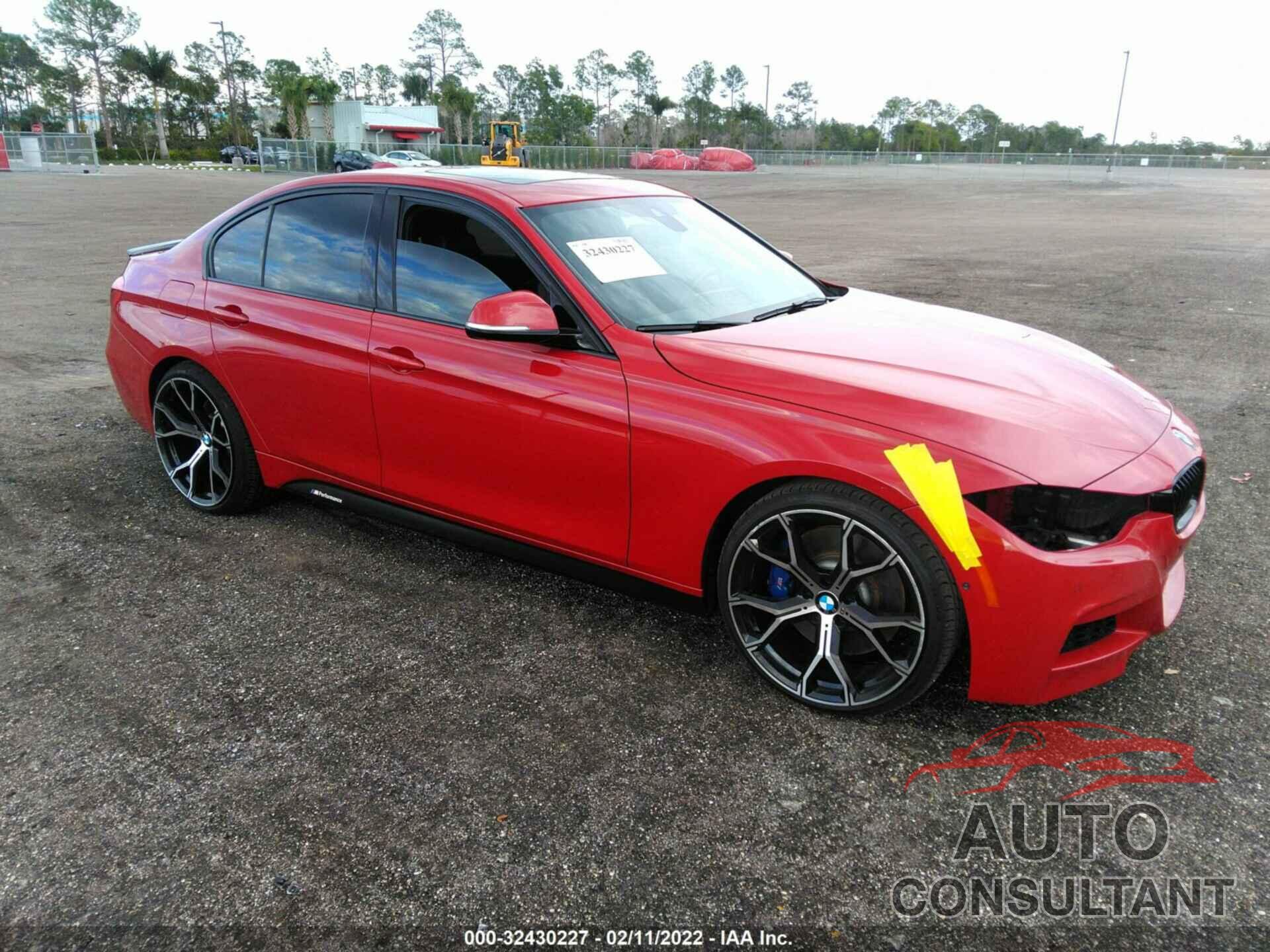BMW 3 SERIES 2016 - WBA8B3G5XGNT62637