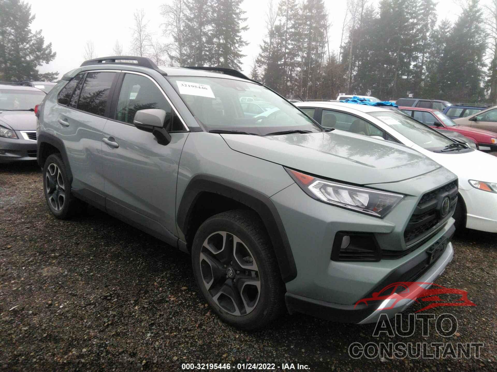 TOYOTA RAV4 2020 - 2T3J1RFV2LC088964