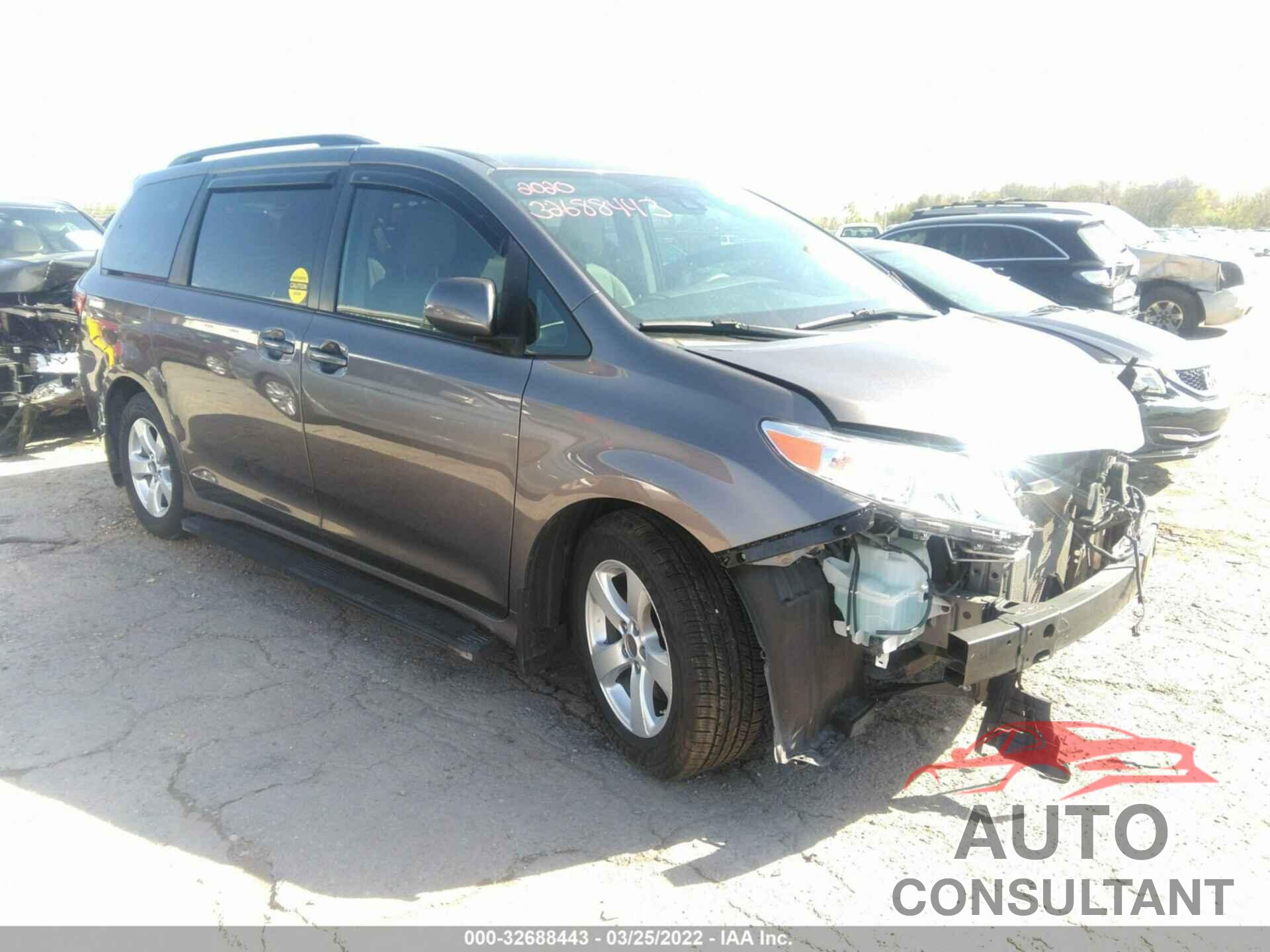 TOYOTA SIENNA 2020 - 5TDKZ3DC6LS058717