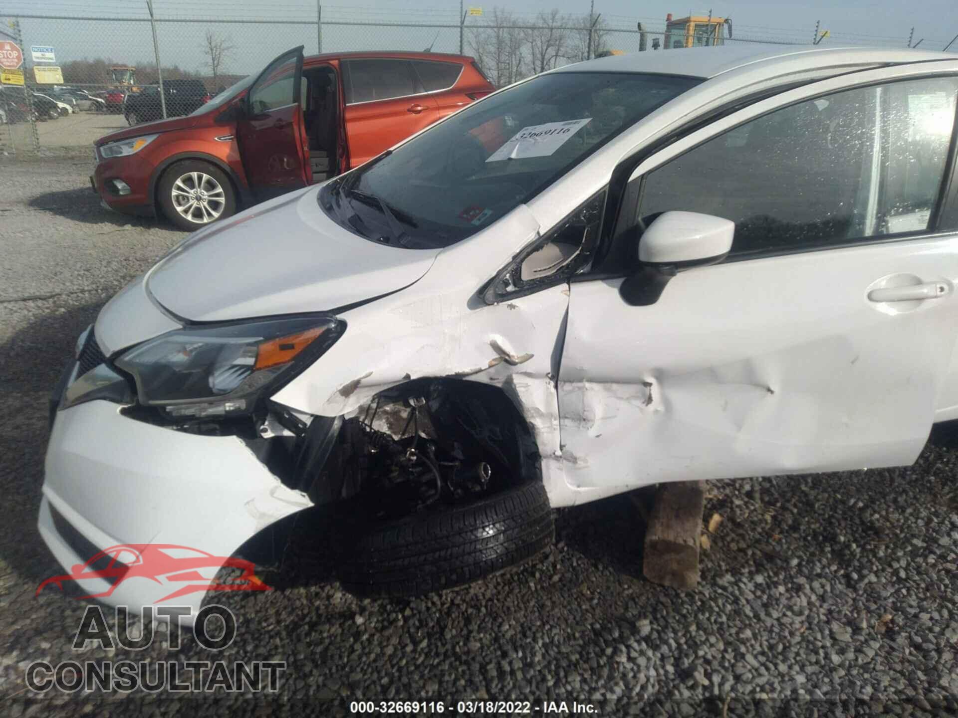 NISSAN VERSA NOTE 2019 - 3N1CE2CP3KL366823