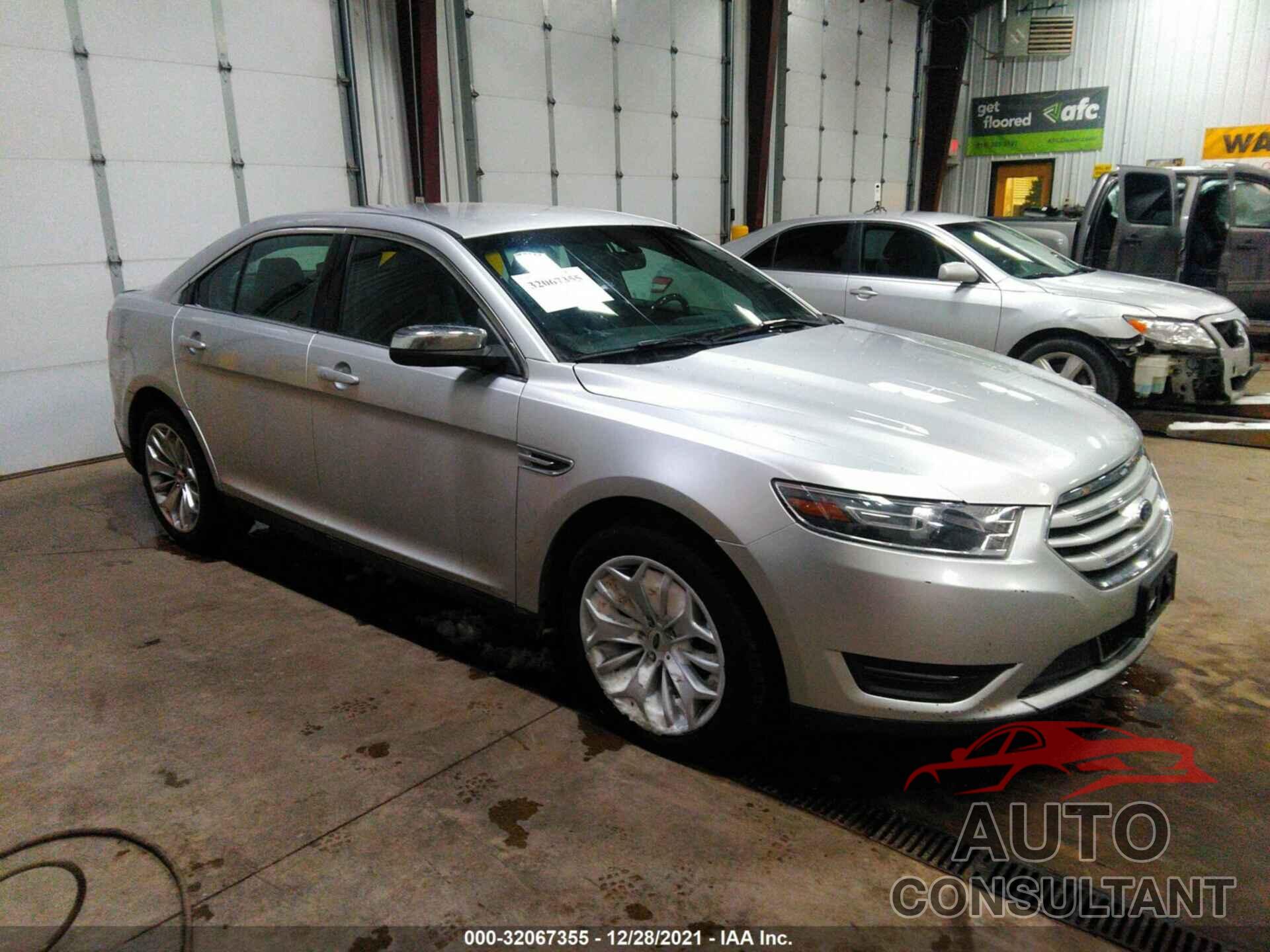 FORD TAURUS 2016 - 1FAHP2F89GG120183