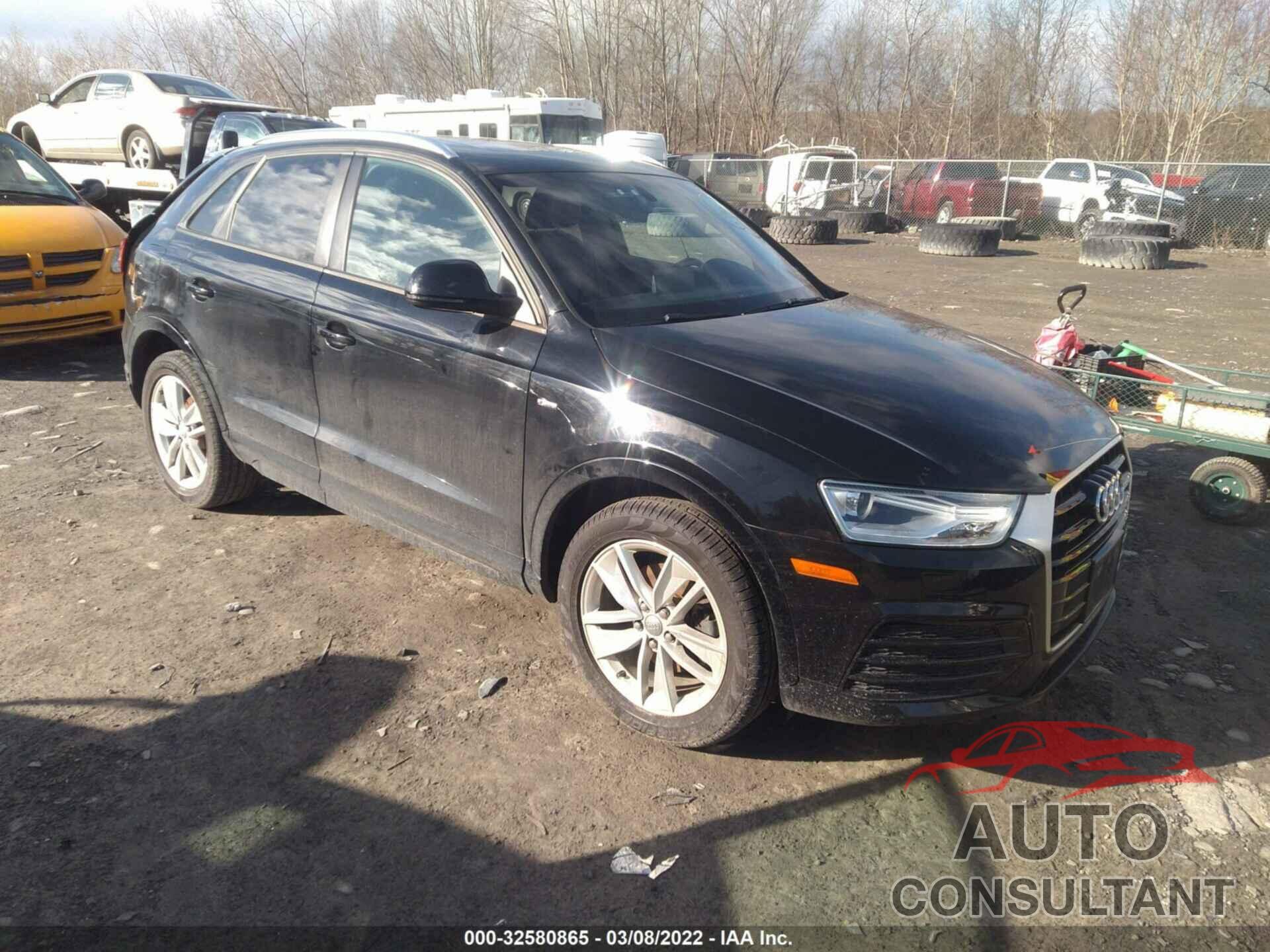 AUDI Q3 2018 - WA1ECCFS2JR005070