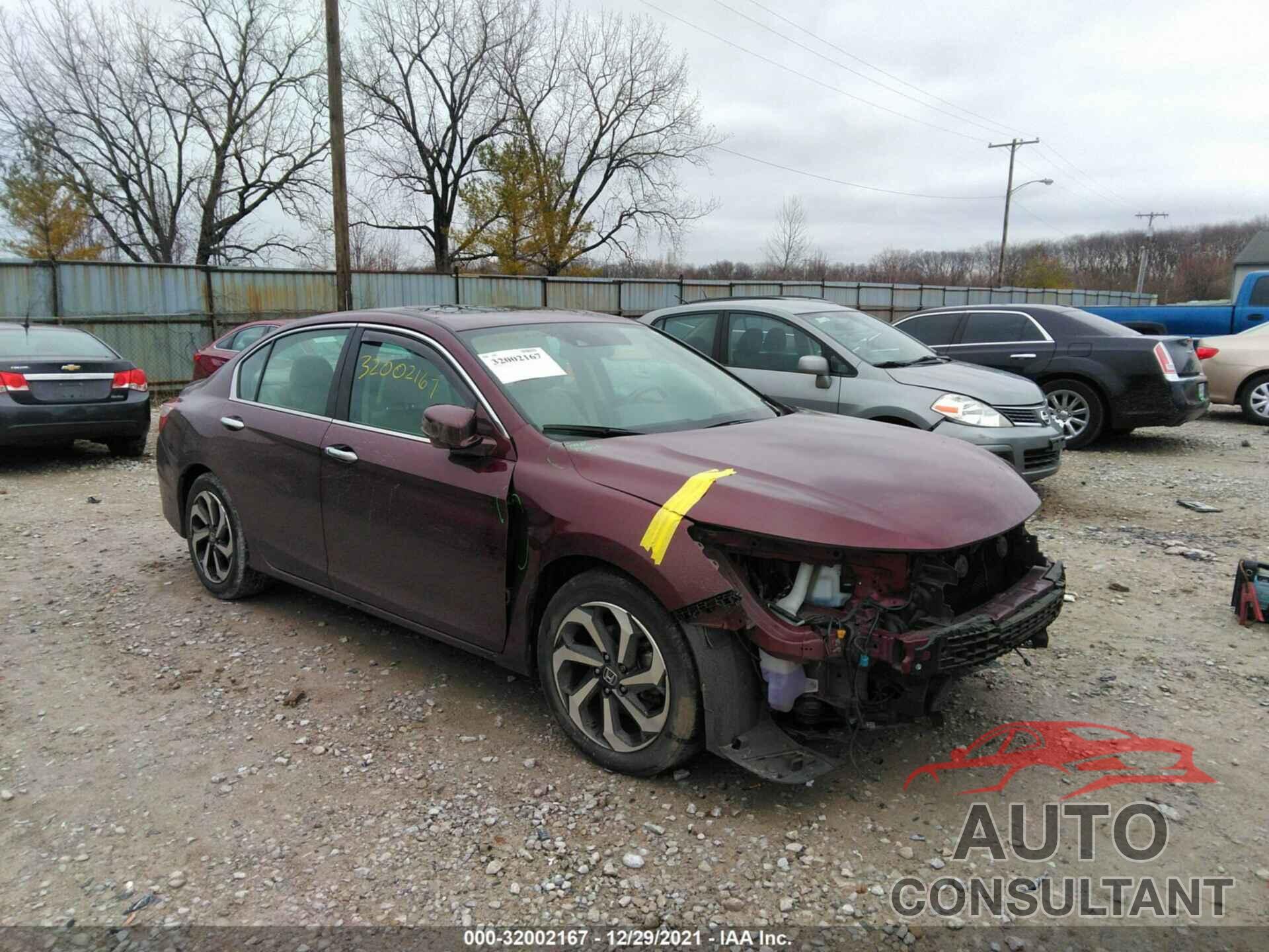 HONDA ACCORD SEDAN 2016 - 1HGCR3F02GA017920