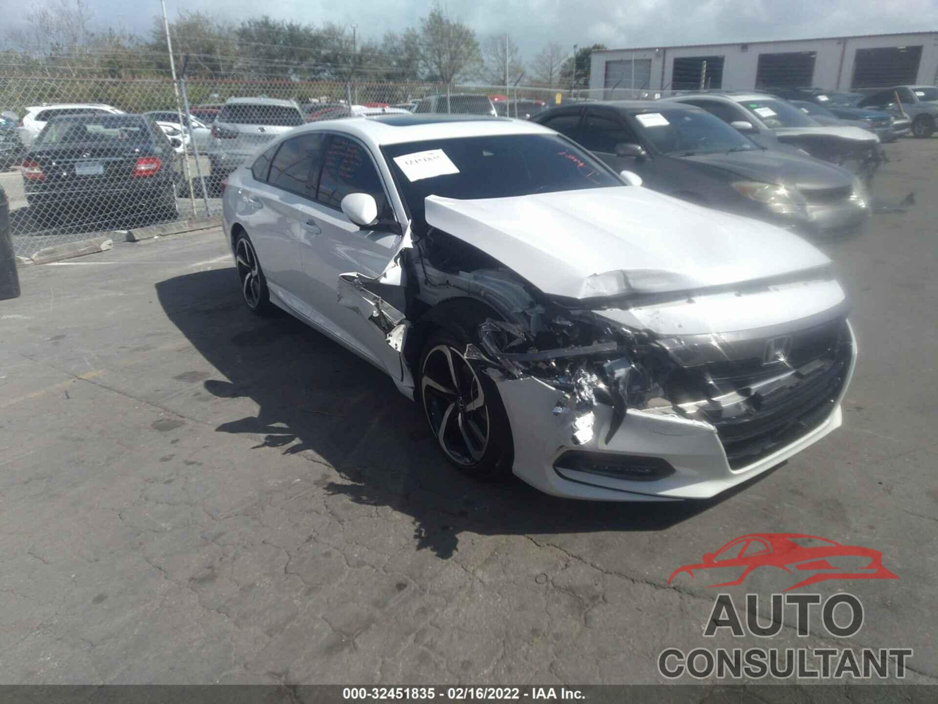 HONDA ACCORD SEDAN 2018 - 1HGCV2F39JA046063