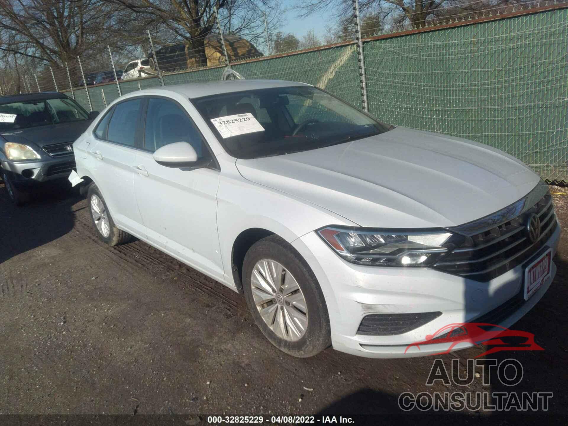 VOLKSWAGEN JETTA 2019 - 3VWC57BU0KM032175