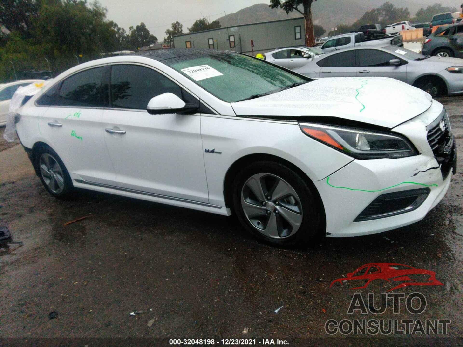 HYUNDAI SONATA HYBRID 2016 - KMHE34L14GA009809