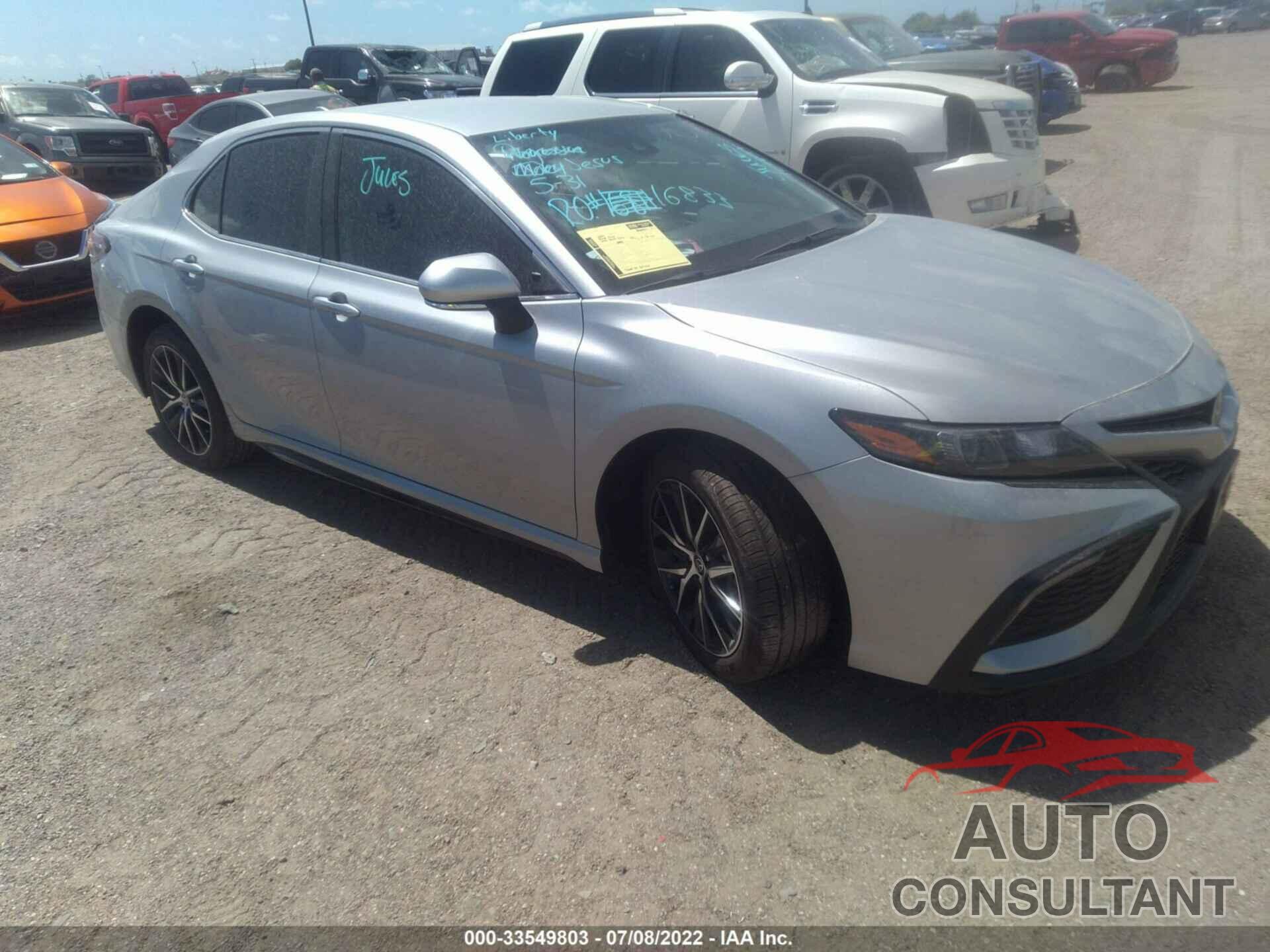 TOYOTA CAMRY 2022 - 4T1T11AK9NU045918