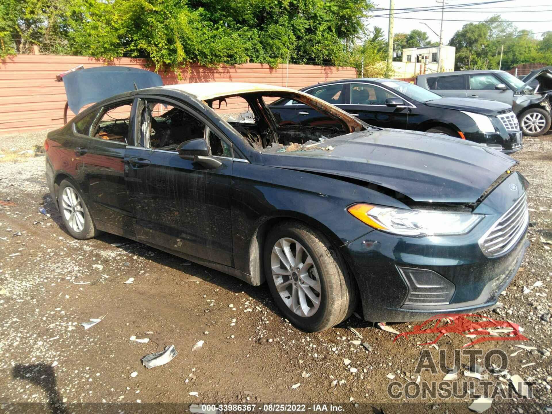 FORD FUSION 2020 - 3FA6P0HD3LR220420
