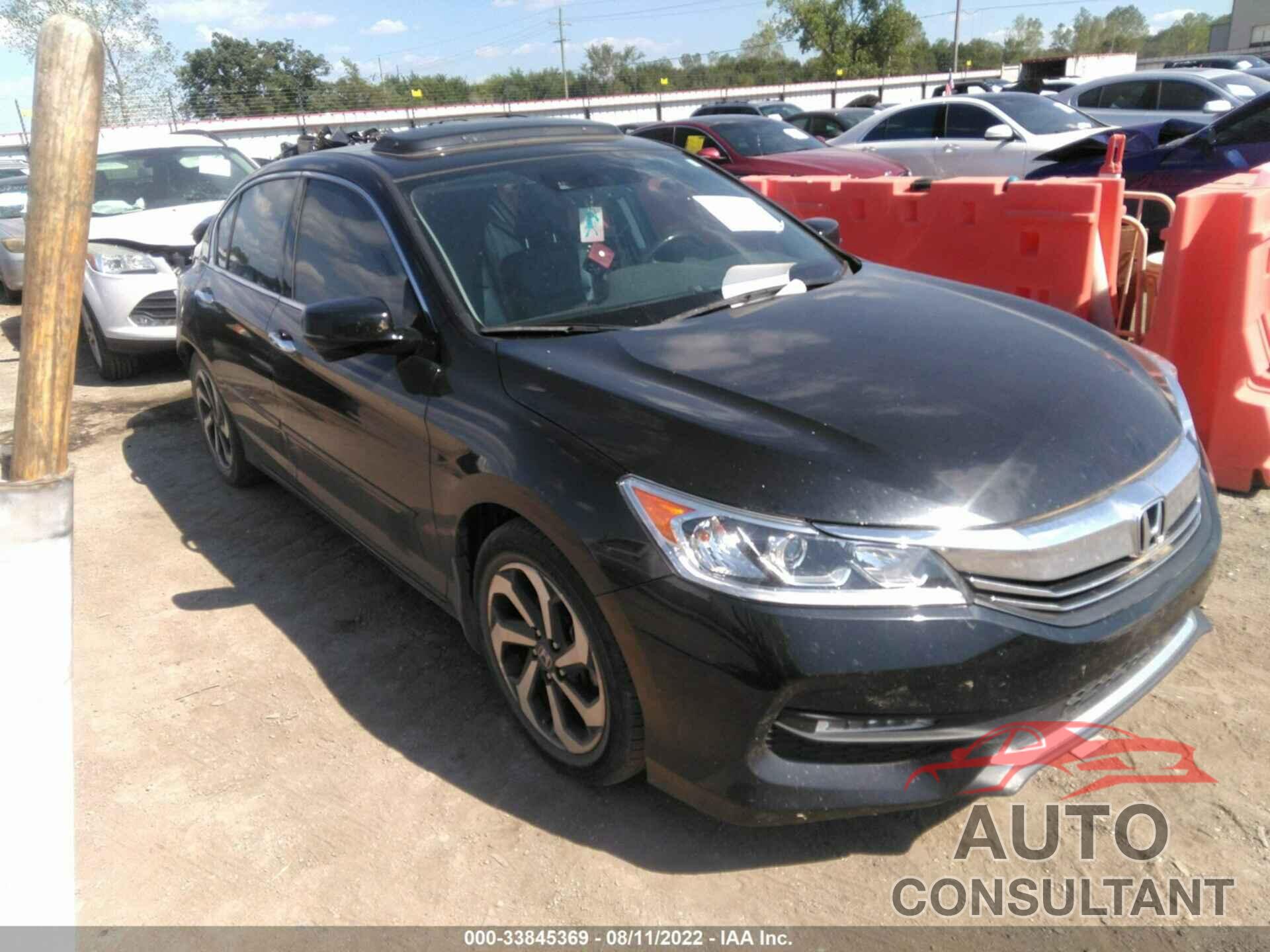 HONDA ACCORD SEDAN 2016 - 1HGCR3F07GA017945