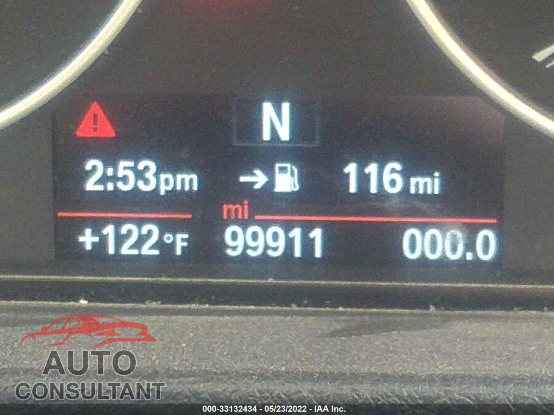 BMW 3 SERIES 2016 - WBA8E1G56GNU10176
