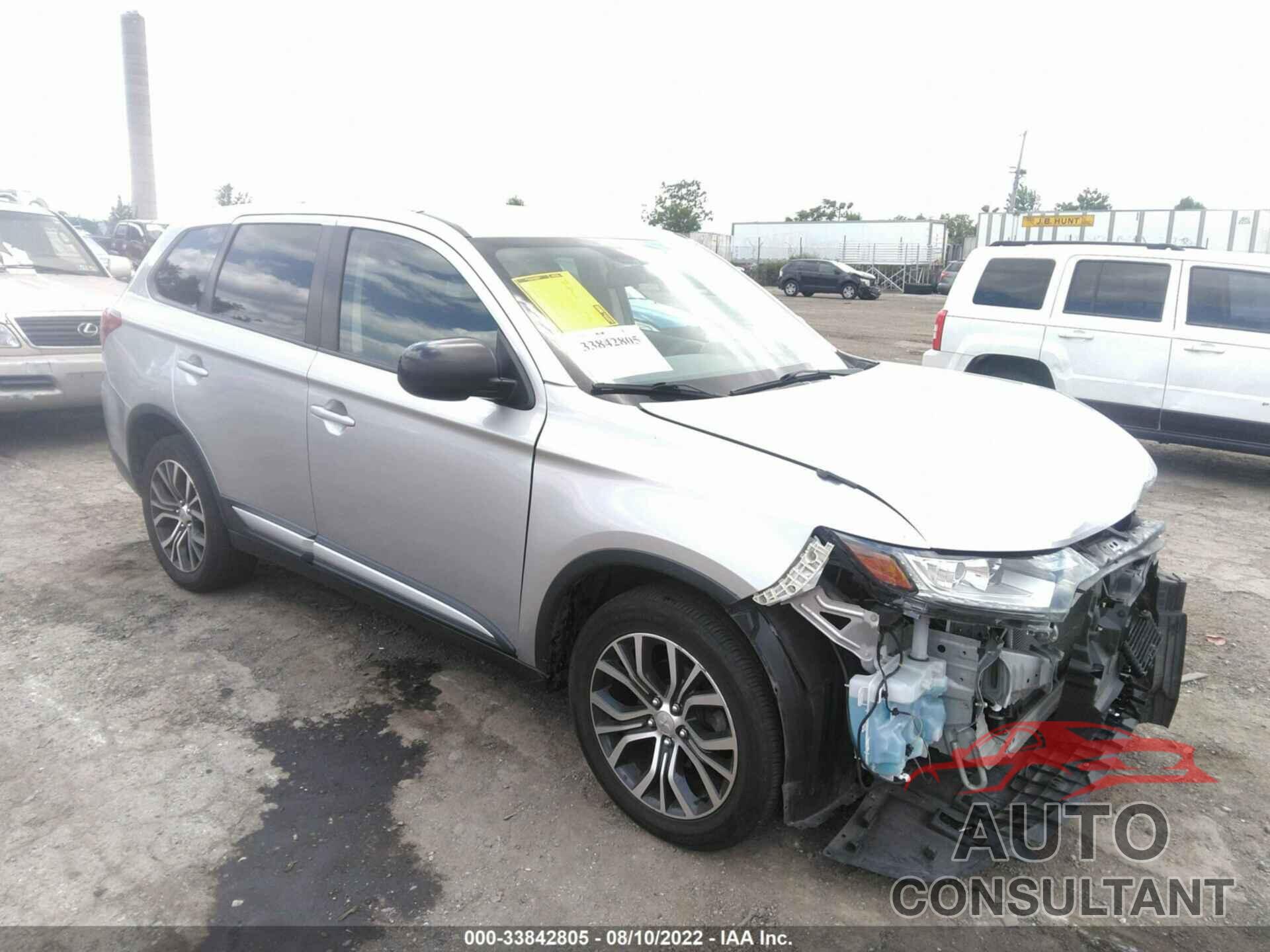 MITSUBISHI OUTLANDER 2018 - JA4AZ3A39JZ058281