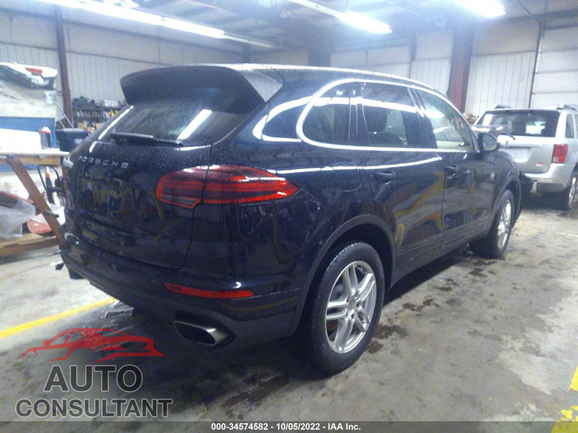 PORSCHE CAYENNE 2017 - WP1AA2A28HKA86864