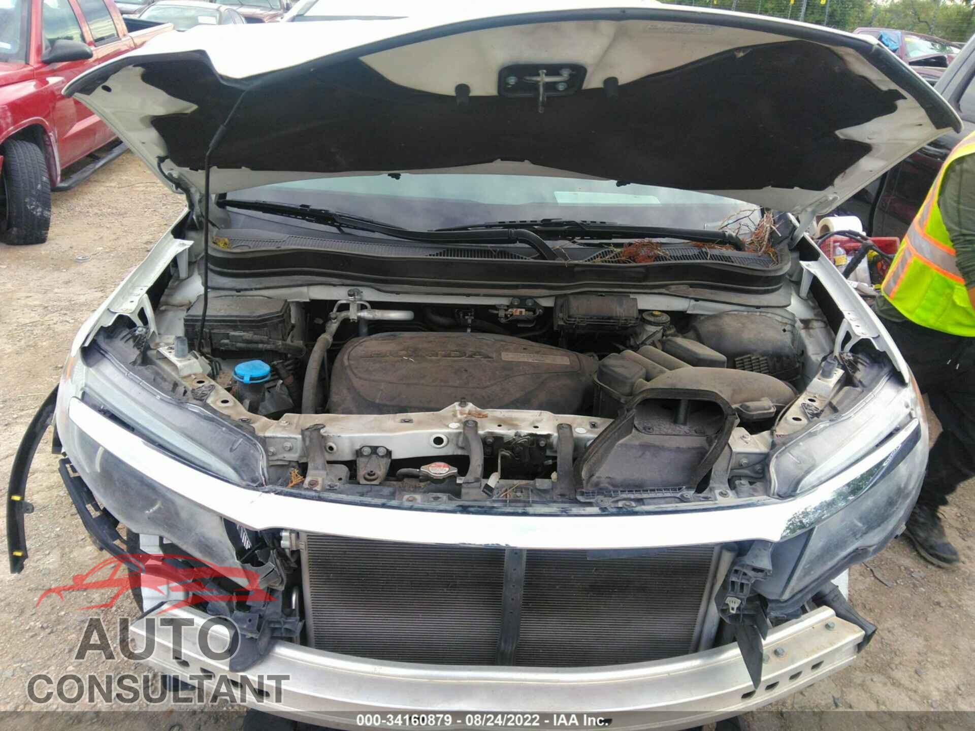 HONDA PILOT 2017 - 5FNYF5H32HB045788