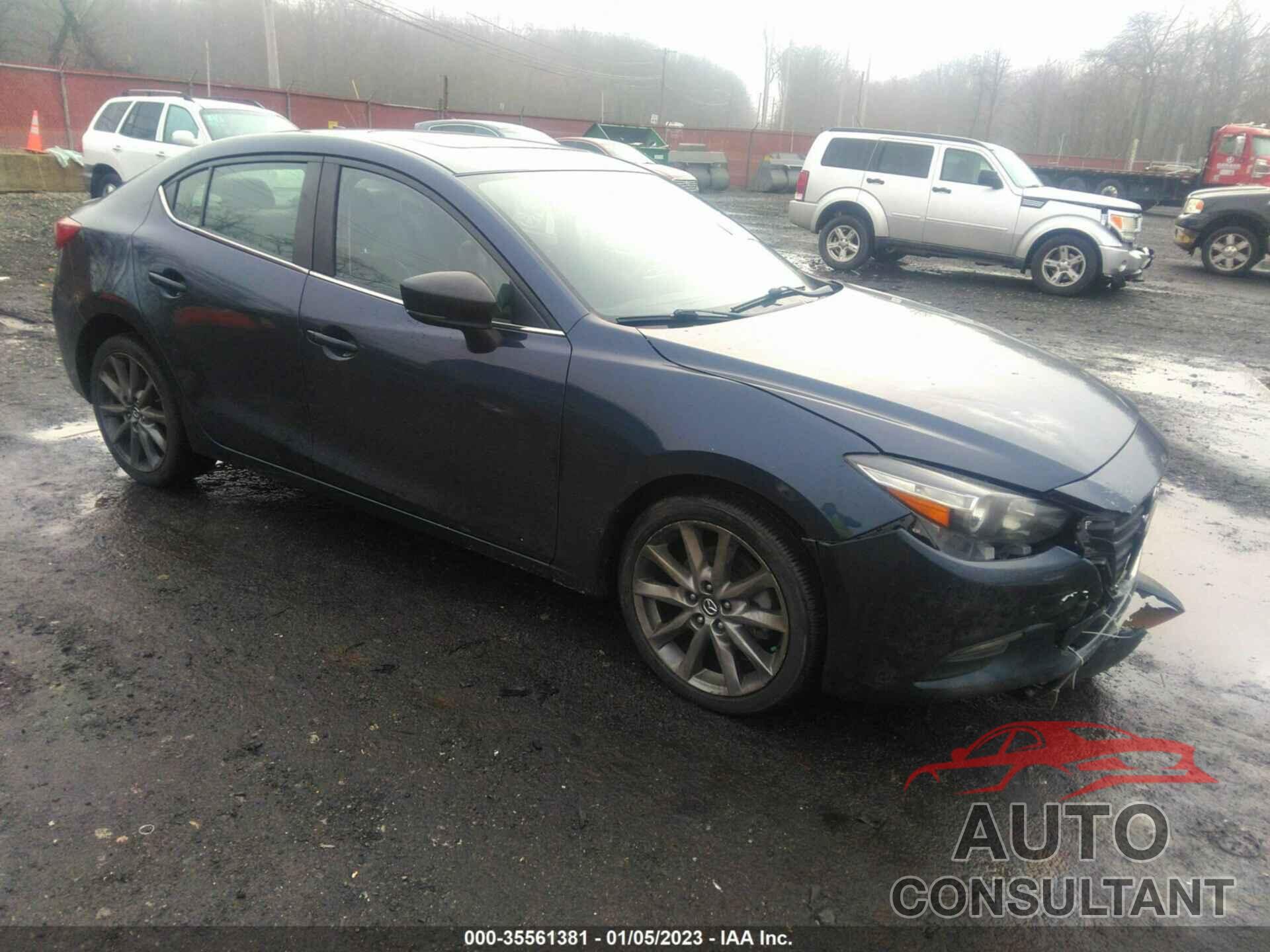 MAZDA MAZDA3 4-DOOR 2018 - 3MZBN1V32JM256736