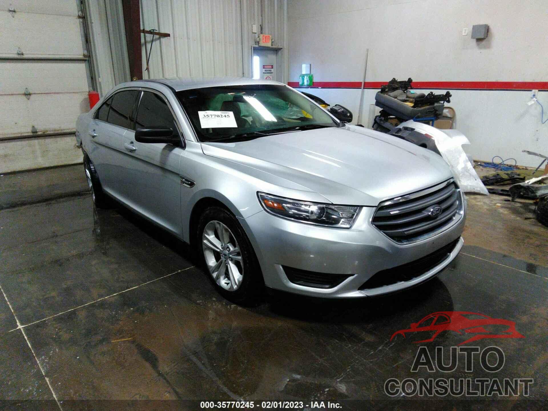 FORD TAURUS 2019 - 1FAHP2D82KG109988