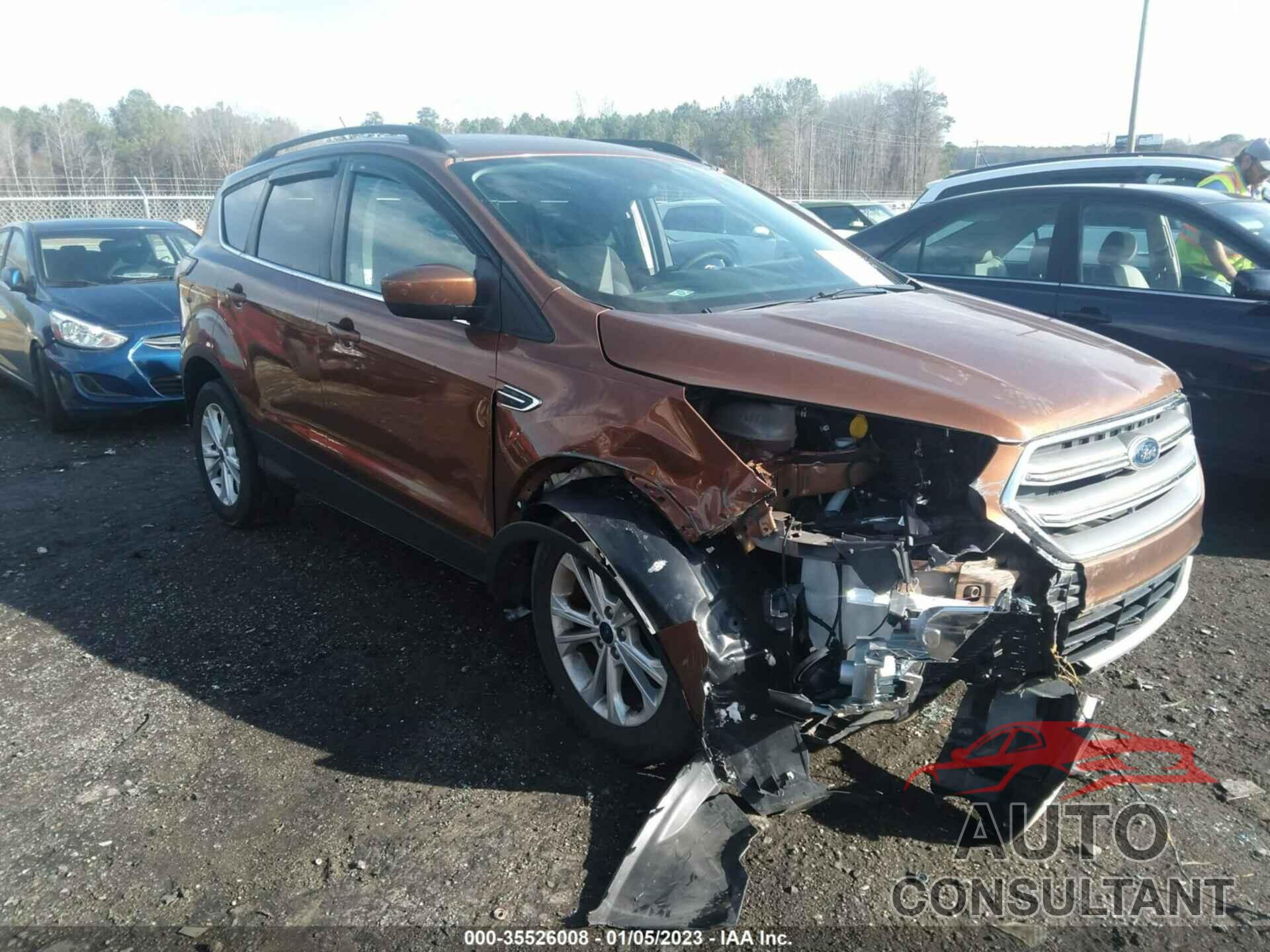FORD ESCAPE 2017 - 1FMCU0GD3HUC92527