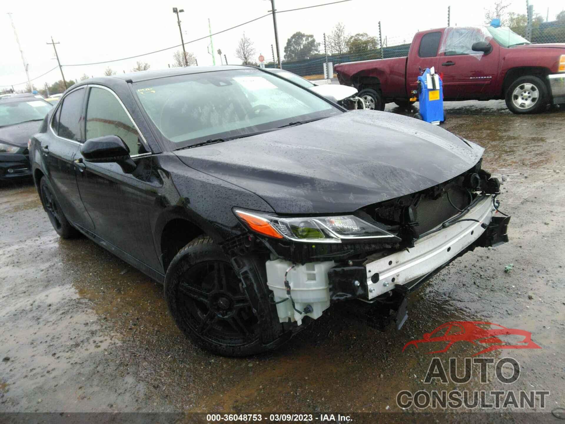 TOYOTA CAMRY 2018 - JTNB11HK0J3066545