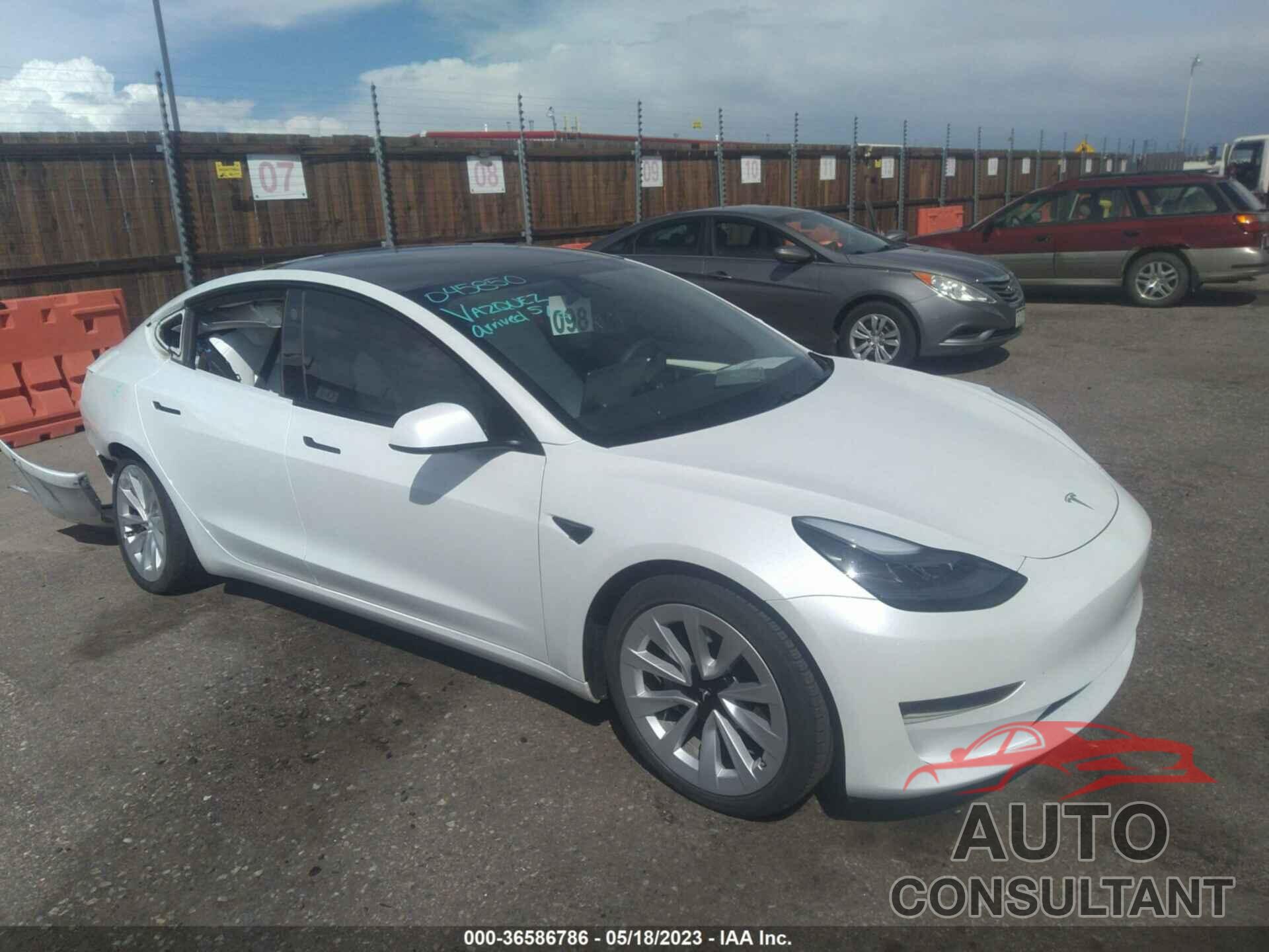 TESLA MODEL 3 2021 - 5YJ3E1EB9MF045850