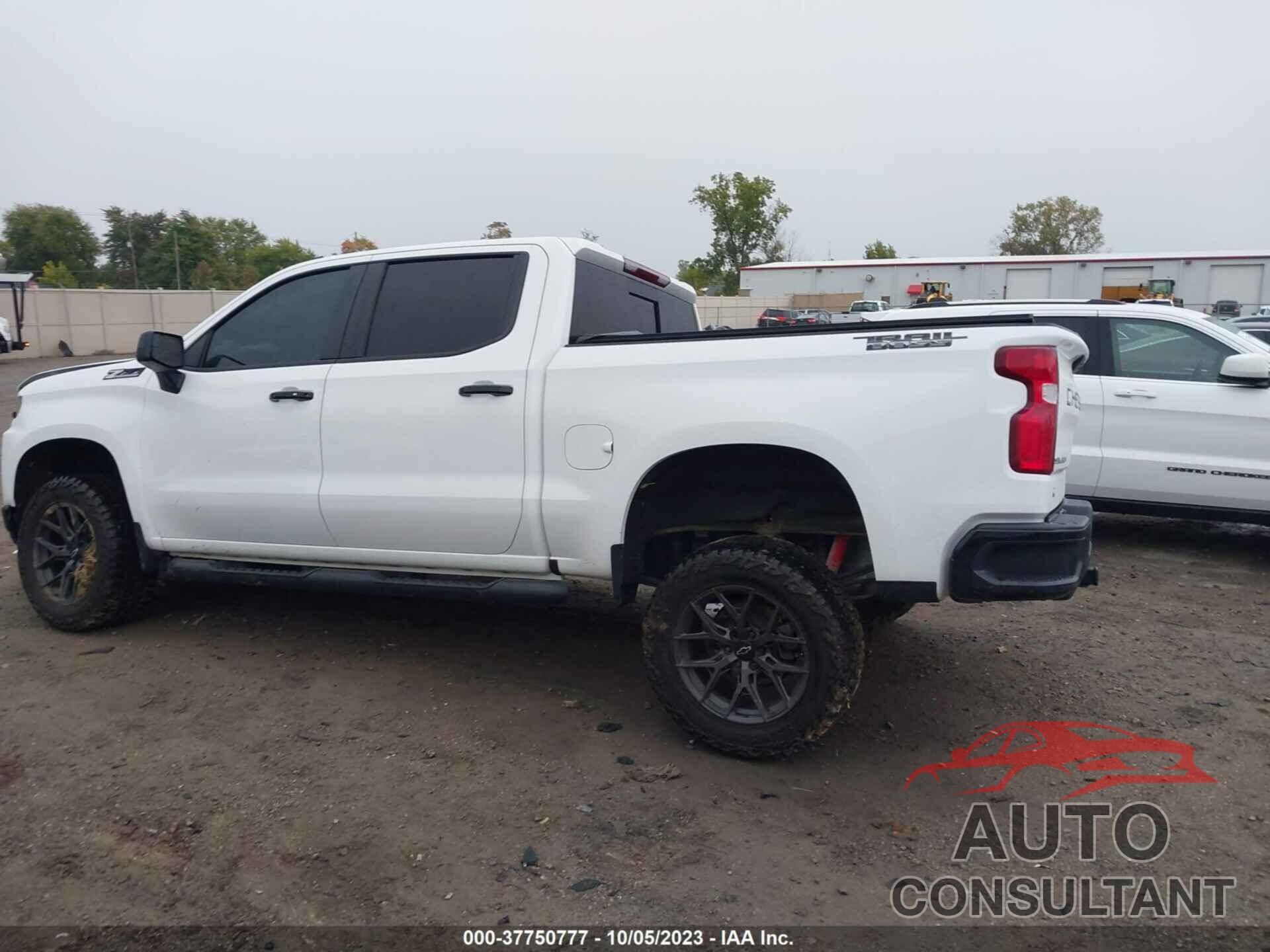 CHEVROLET SILVERADO 1500 2021 - 3GCPYFED9MG130401