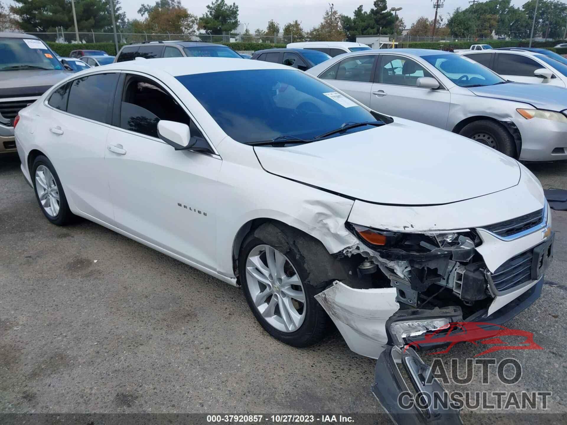 CHEVROLET MALIBU 2018 - 1G1ZD5ST9JF148414