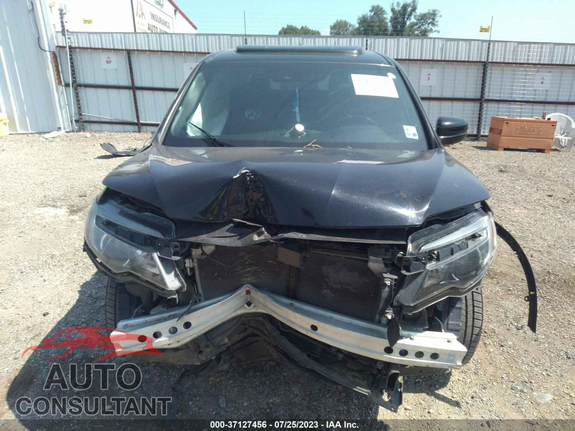HONDA RIDGELINE 2017 - 5FPYK3F82HB036997