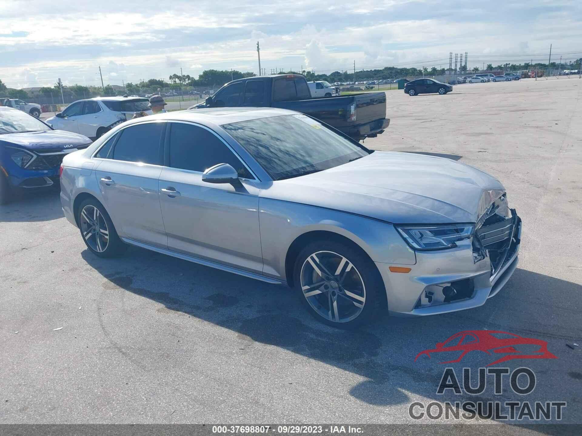 AUDI A4 2018 - WAUENAF45JA110445