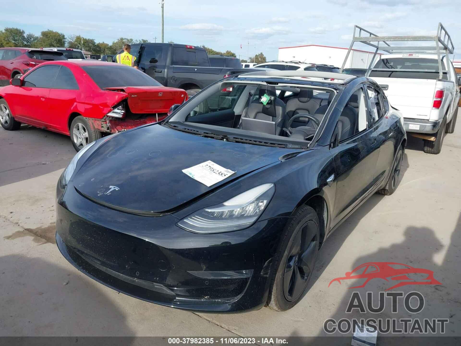 TESLA MODEL 3 2018 - 5YJ3E1EAXJF033046