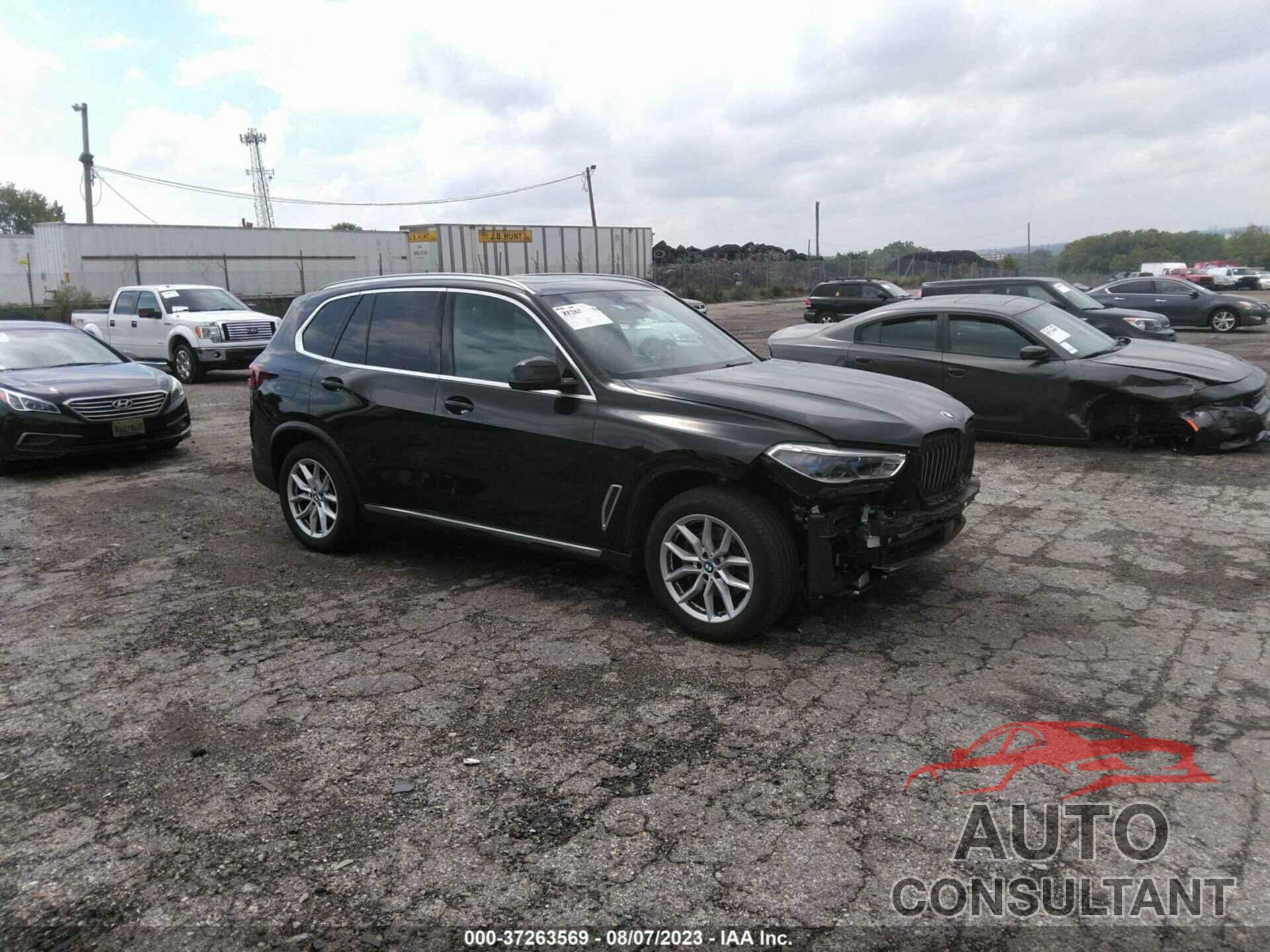 BMW X5 2021 - 5UXCR6C04M9F57207