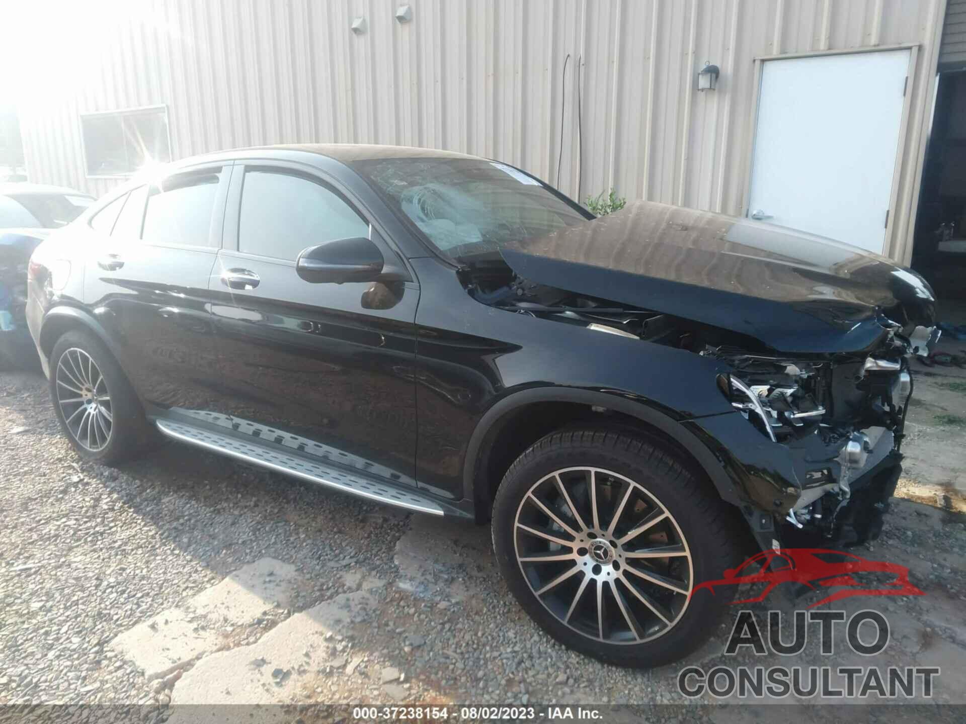 MERCEDES-BENZ GLC 300 2023 - W1N0J8EB9PG125269
