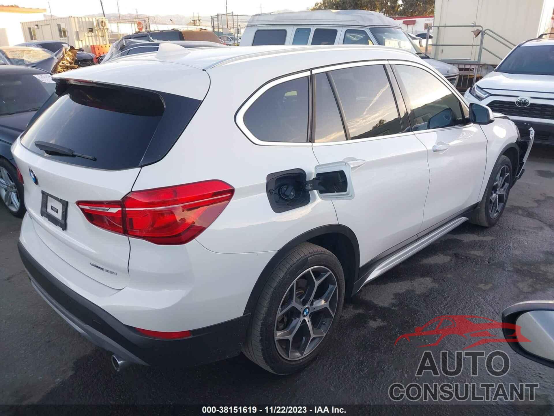 BMW X1 2018 - WBXHU7C31J3H42743