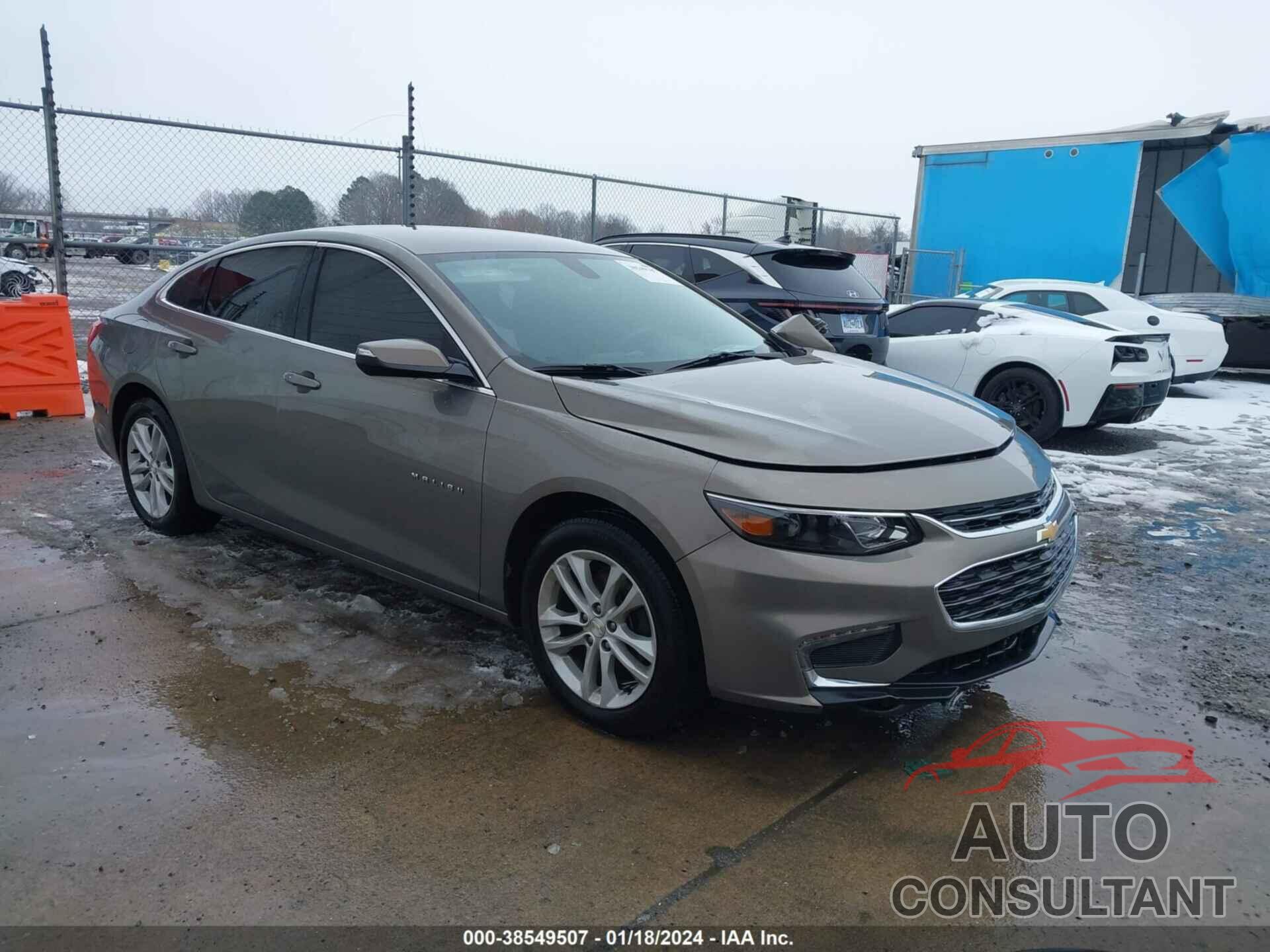 CHEVROLET MALIBU 2018 - 1G1ZD5ST1JF181293