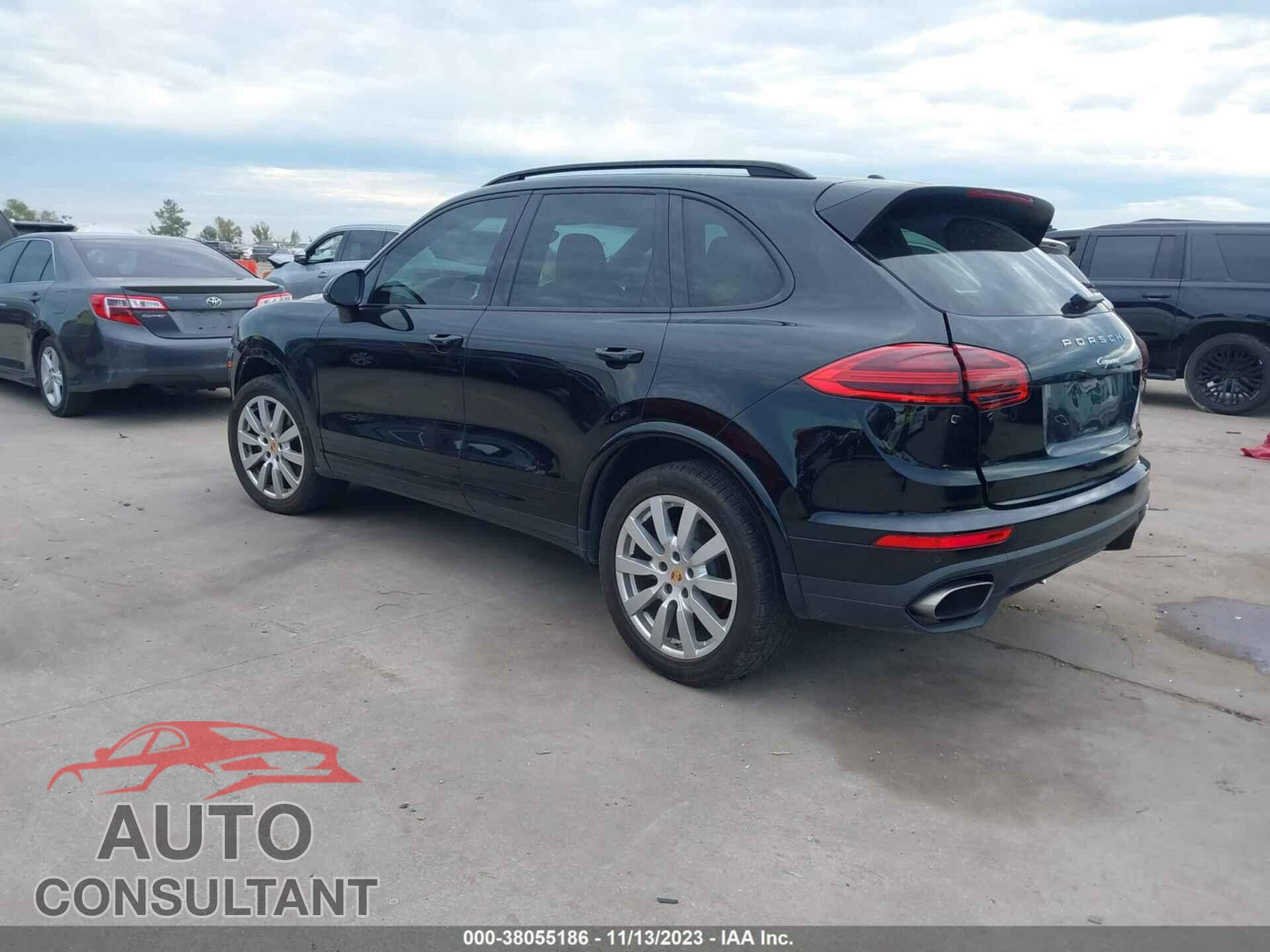 PORSCHE CAYENNE 2017 - WP1AA2A28HKA89473
