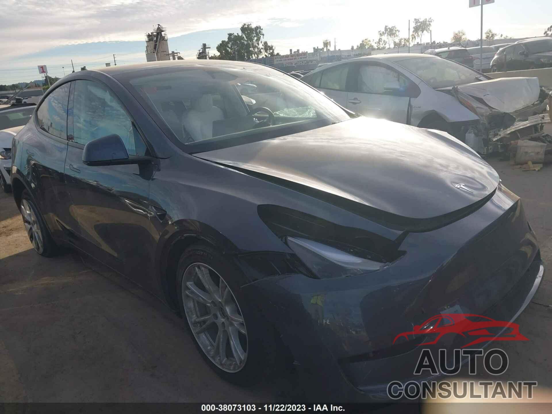 TESLA MODEL Y 2023 - 7SAYGDEEXPF857497