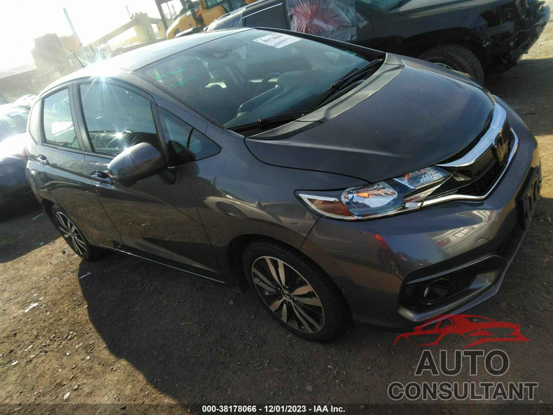 HONDA FIT 2018 - 3HGGK5H93JM716495