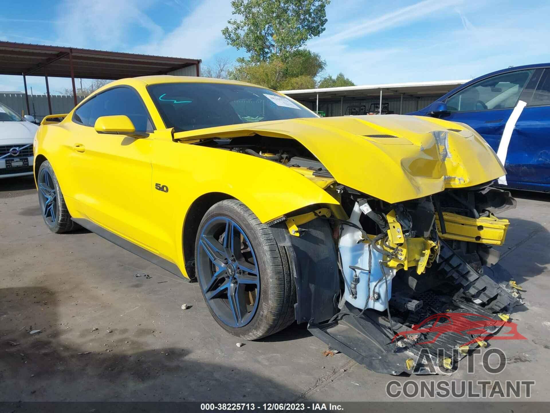 FORD MUSTANG 2018 - 1FA6P8CF7J5128525