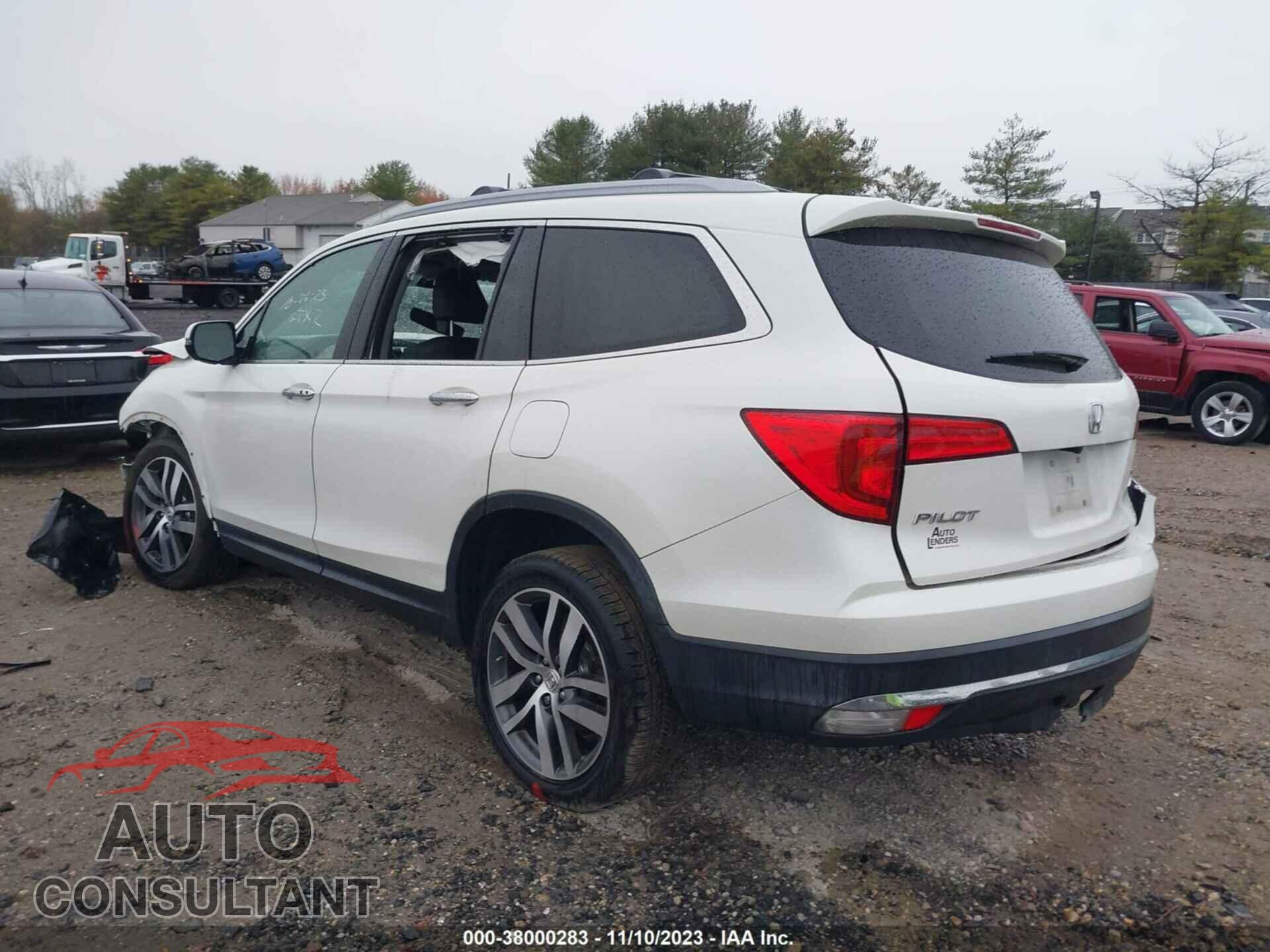 HONDA PILOT 2017 - 5FNYF6H96HB014568