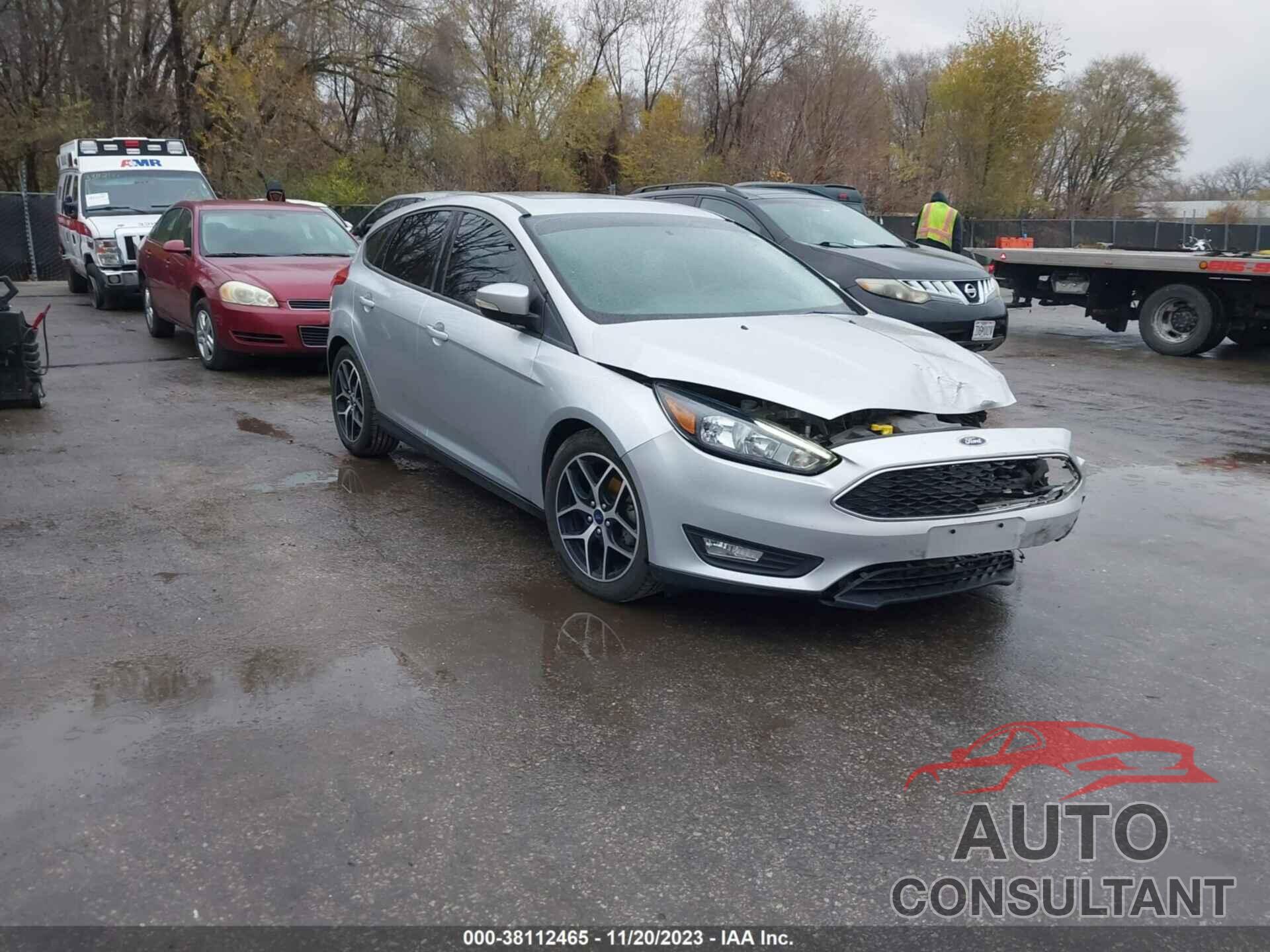 FORD FOCUS 2018 - 1FADP3M25JL250074