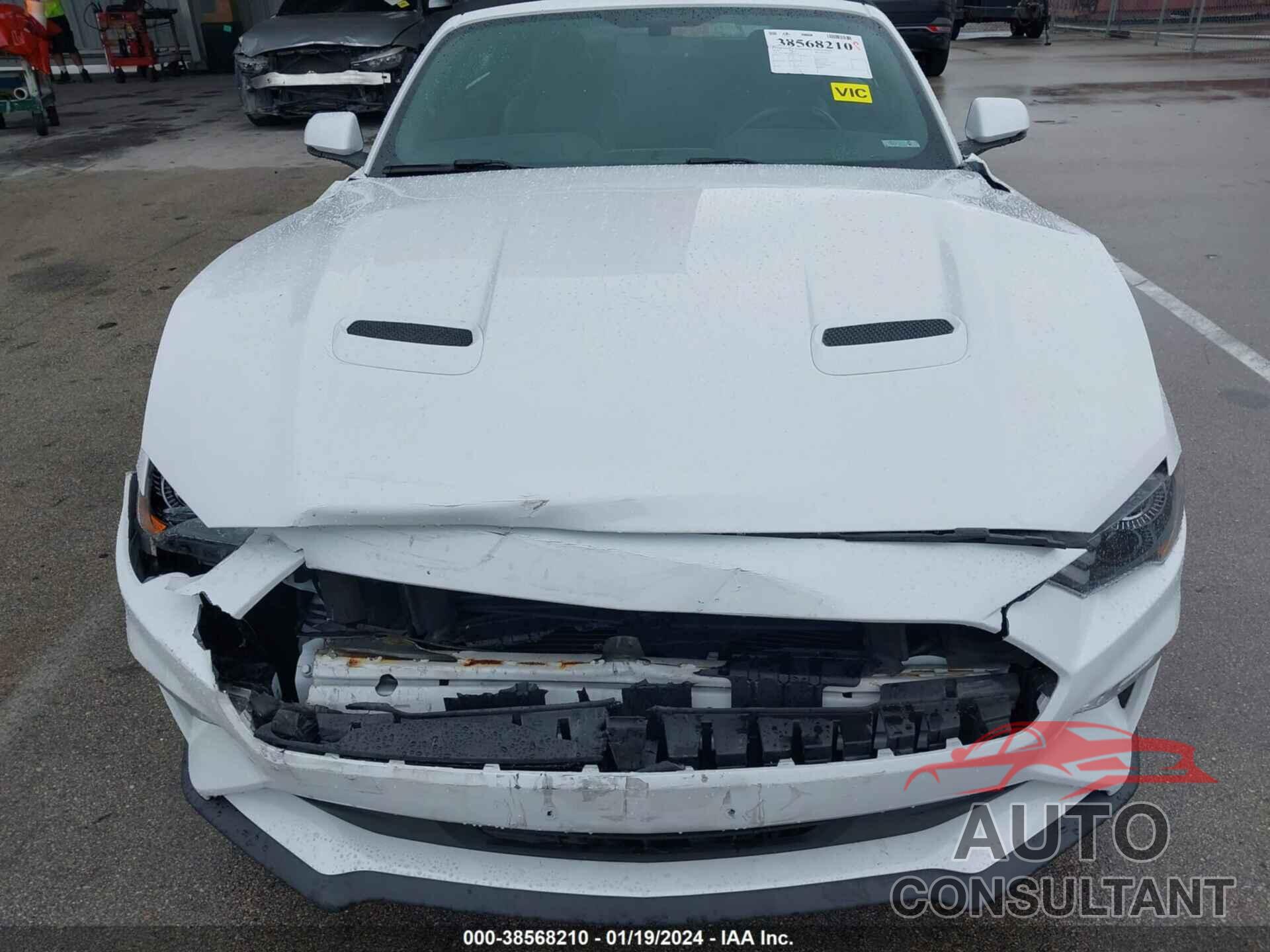 FORD MUSTANG 2018 - 1FATP8UH3J5157278