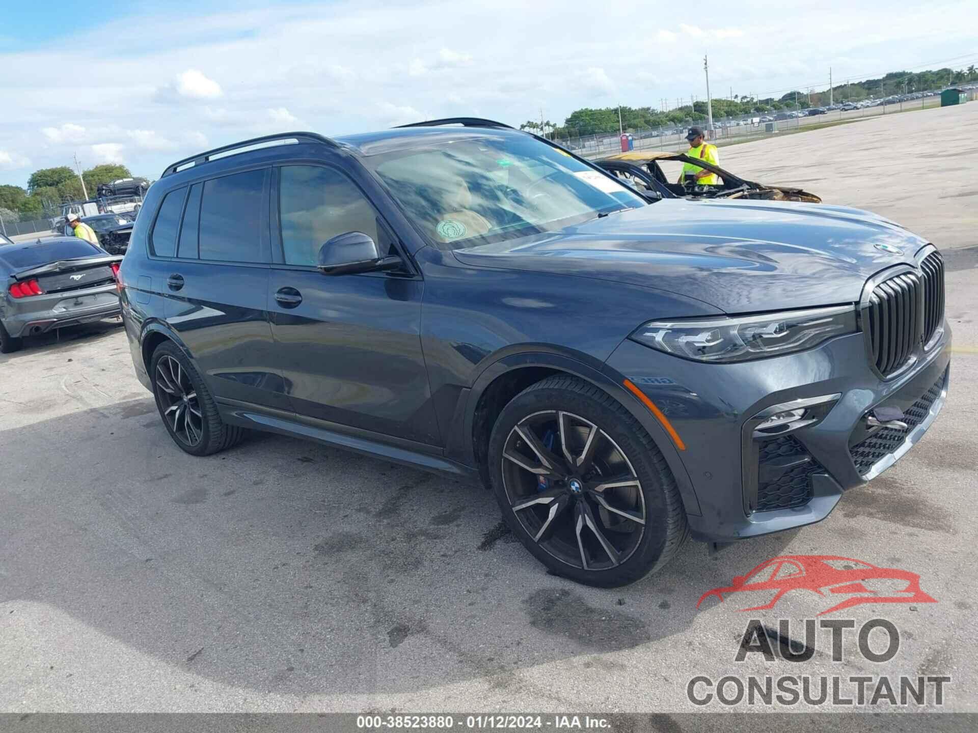 BMW X7 2021 - 5UXCW2C04M9G44123