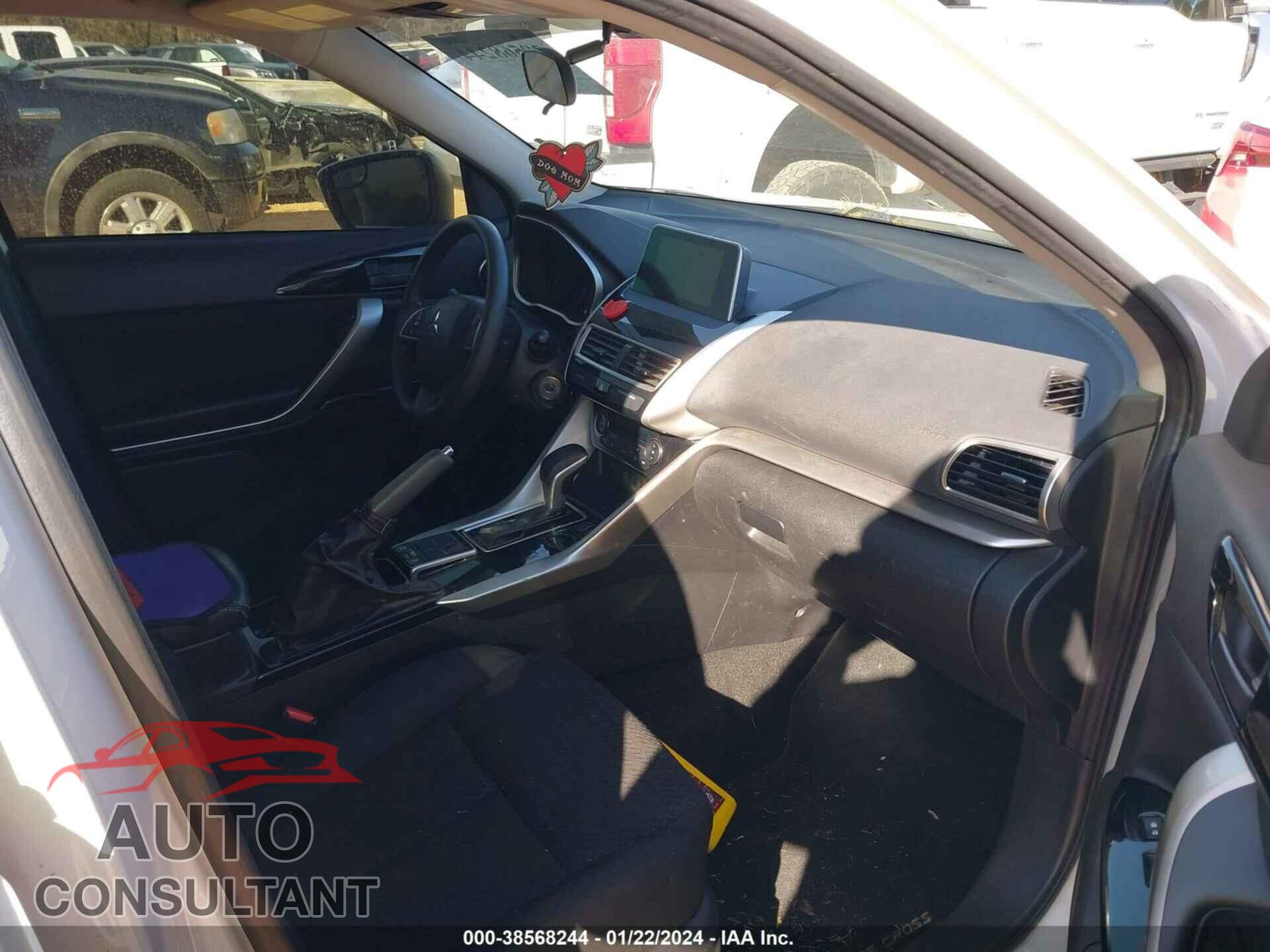 MITSUBISHI ECLIPSE CROSS 2020 - JA4AS4AA1LZ011824
