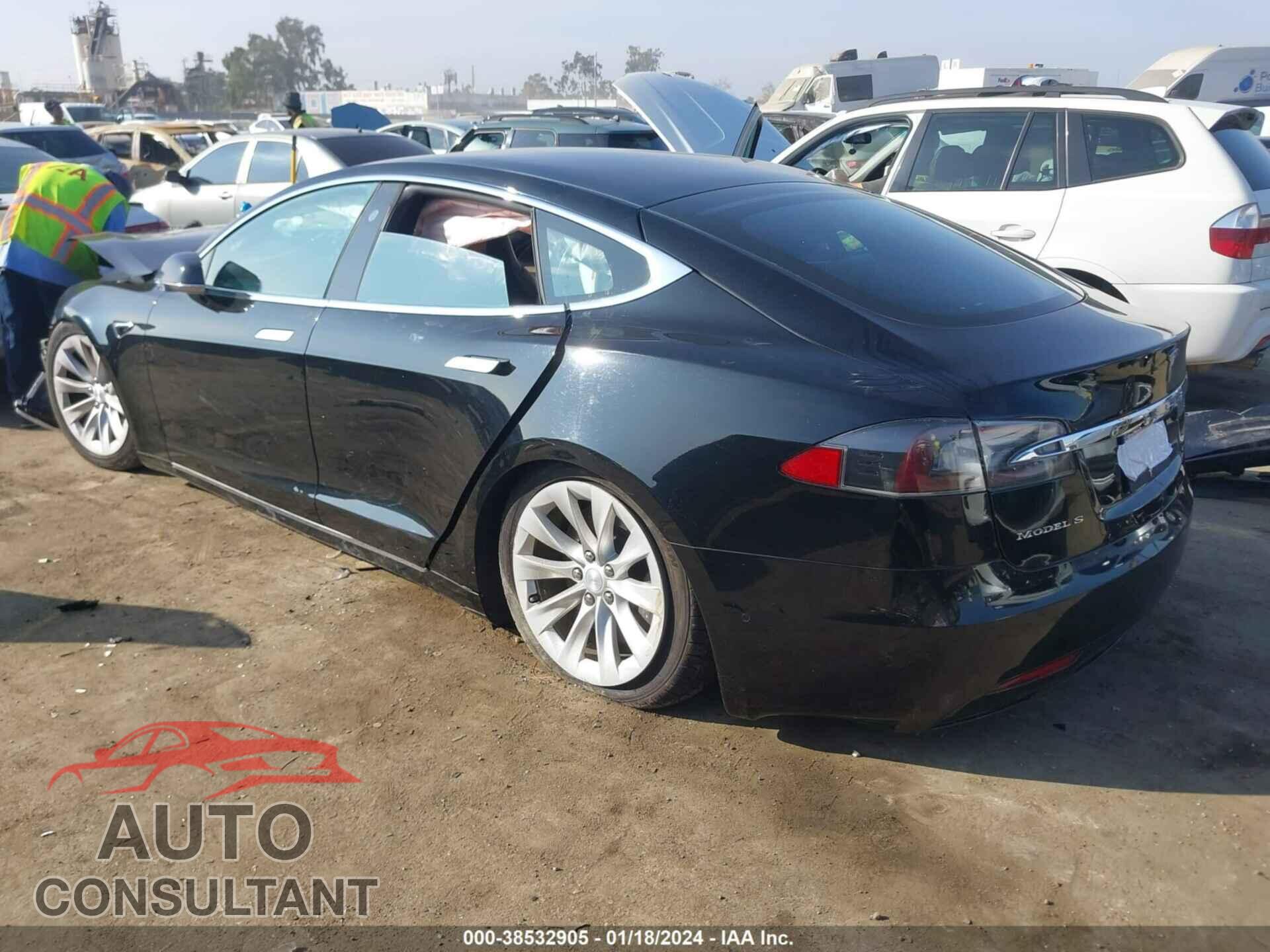 TESLA MODEL S 2018 - 5YJSA1E24JF280806