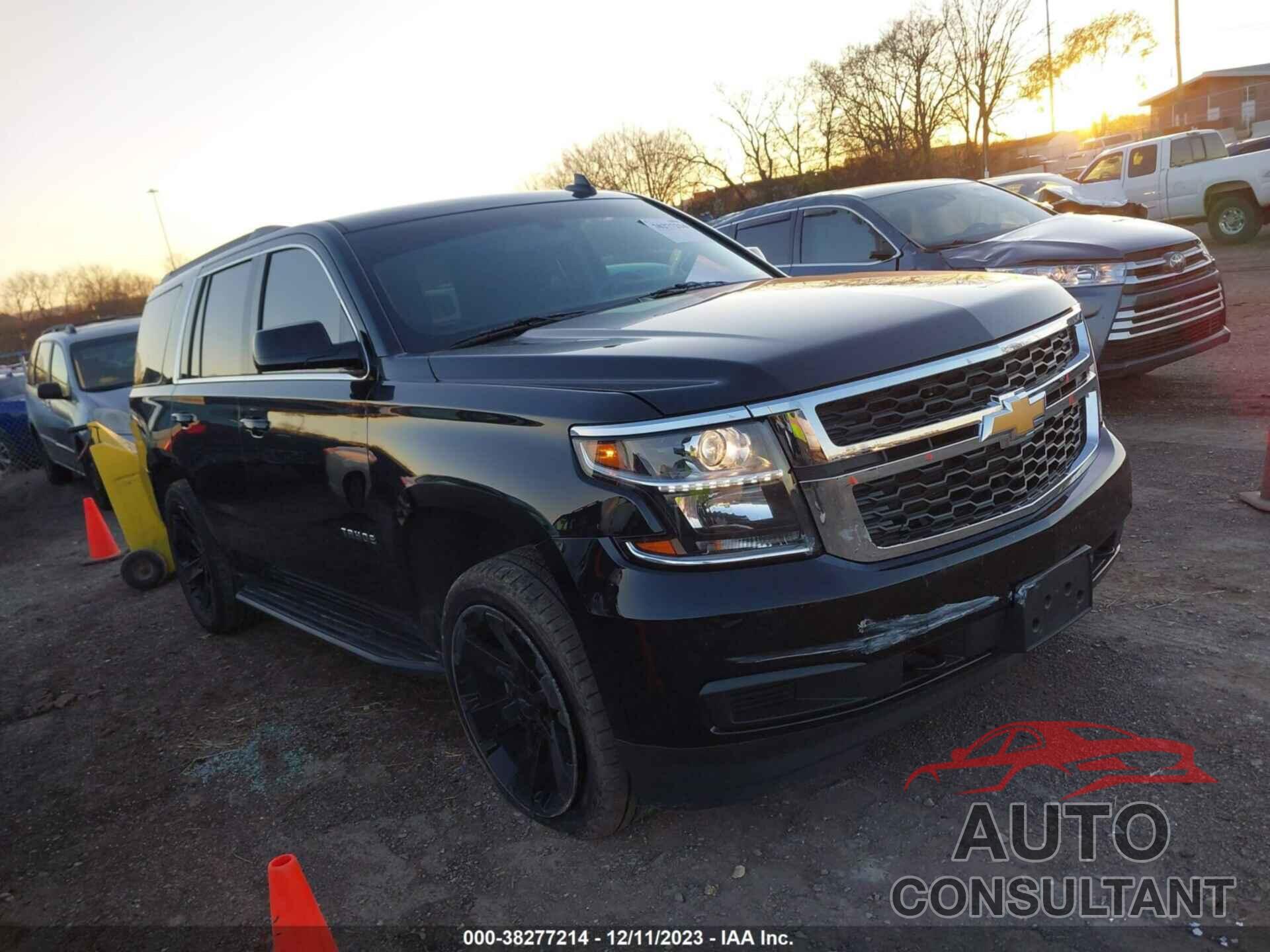 CHEVROLET TAHOE 2018 - 1GNSKAKC9JR352997