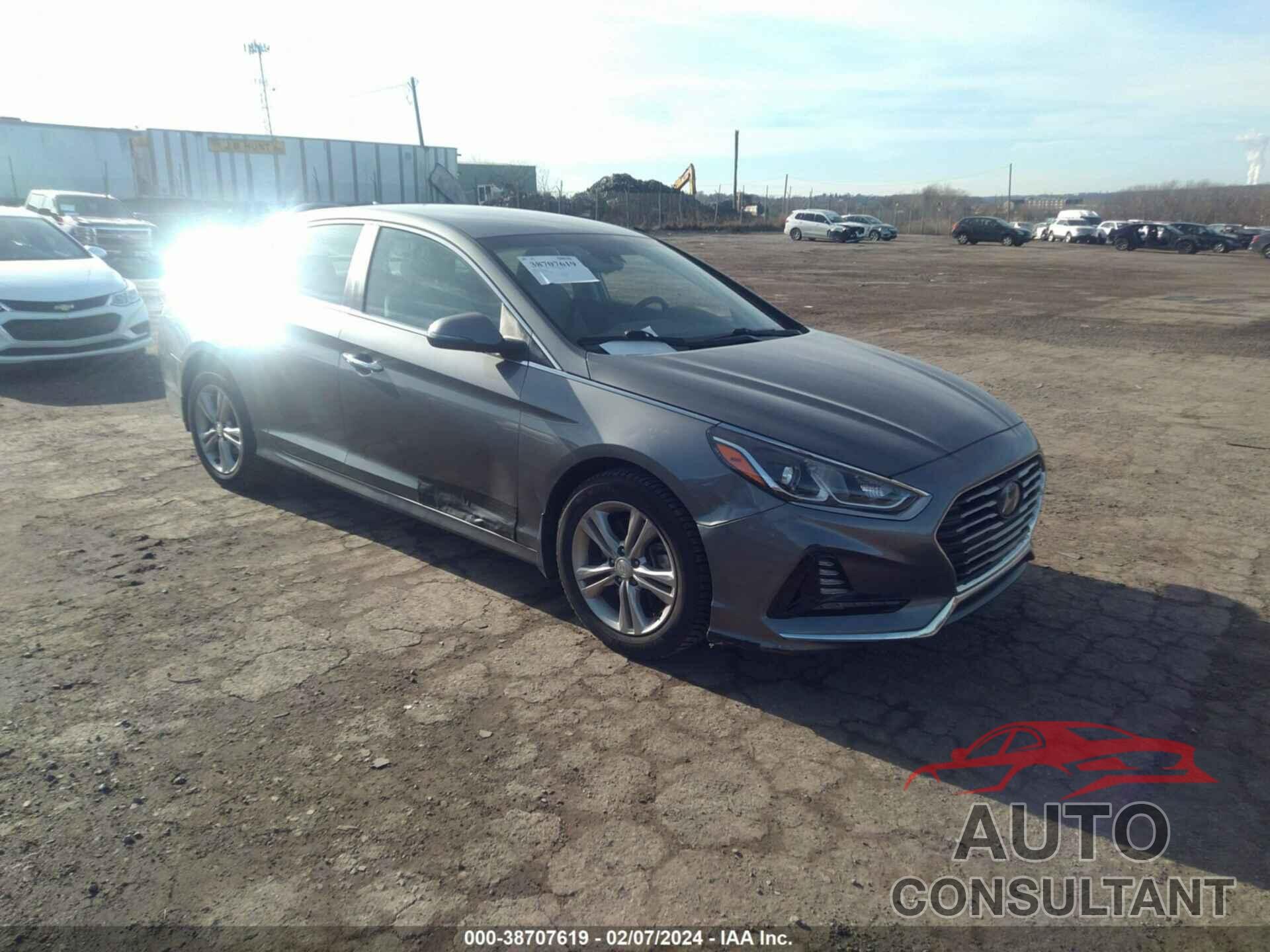 HYUNDAI SONATA 2018 - 5NPE34AF1JH669843