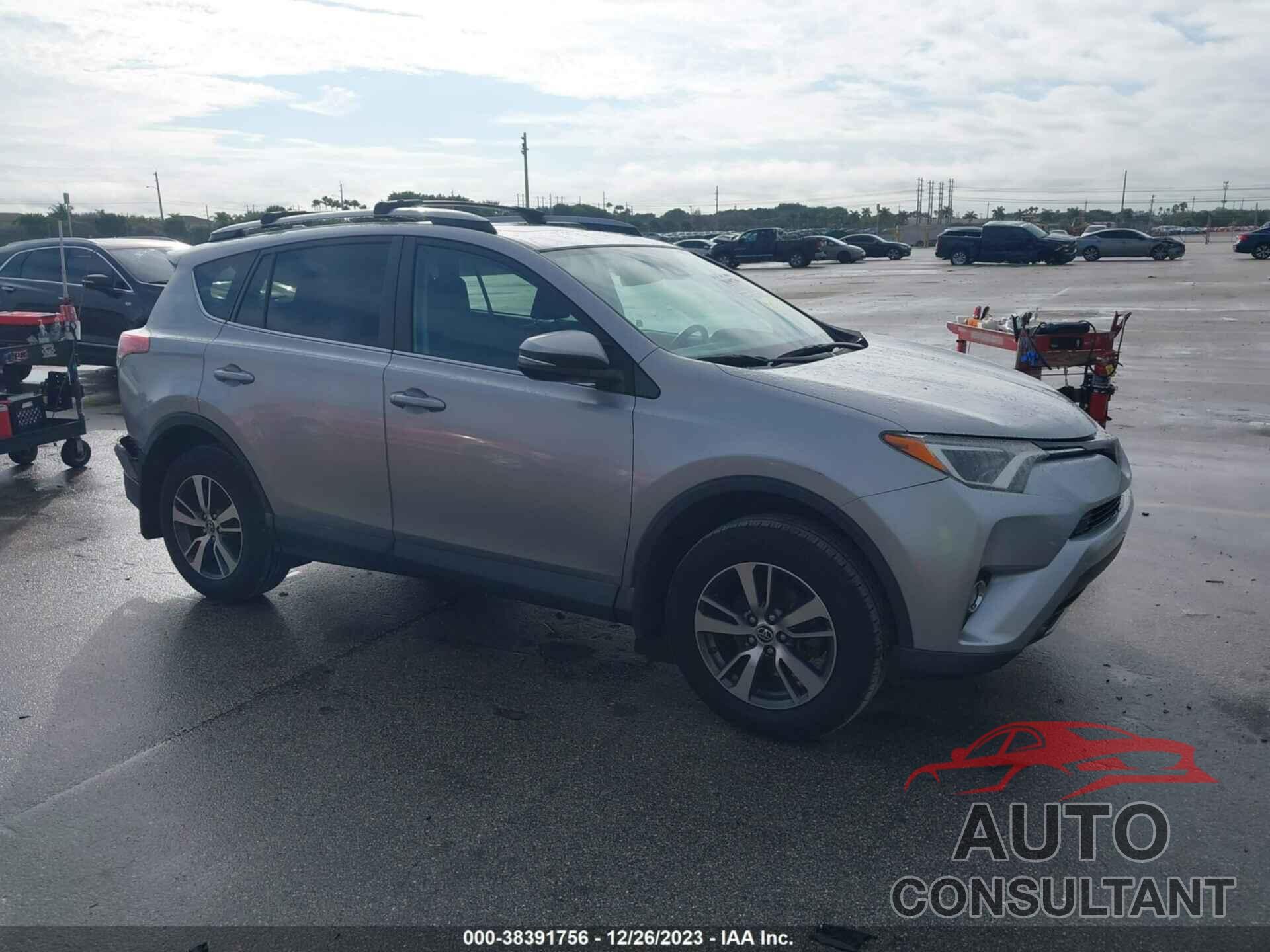 TOYOTA RAV4 2017 - 2T3RFREV0HW561059