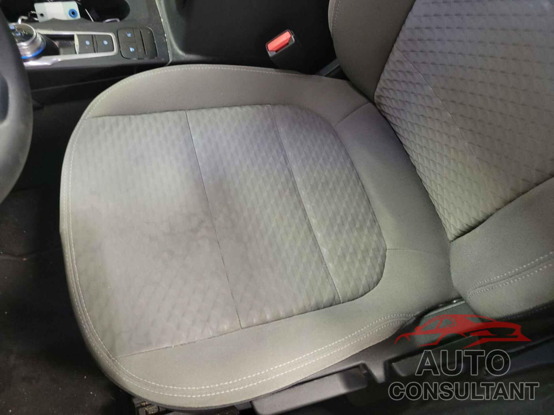 FORD ESCAPE 2021 - 1FMCU9G67MUA42692