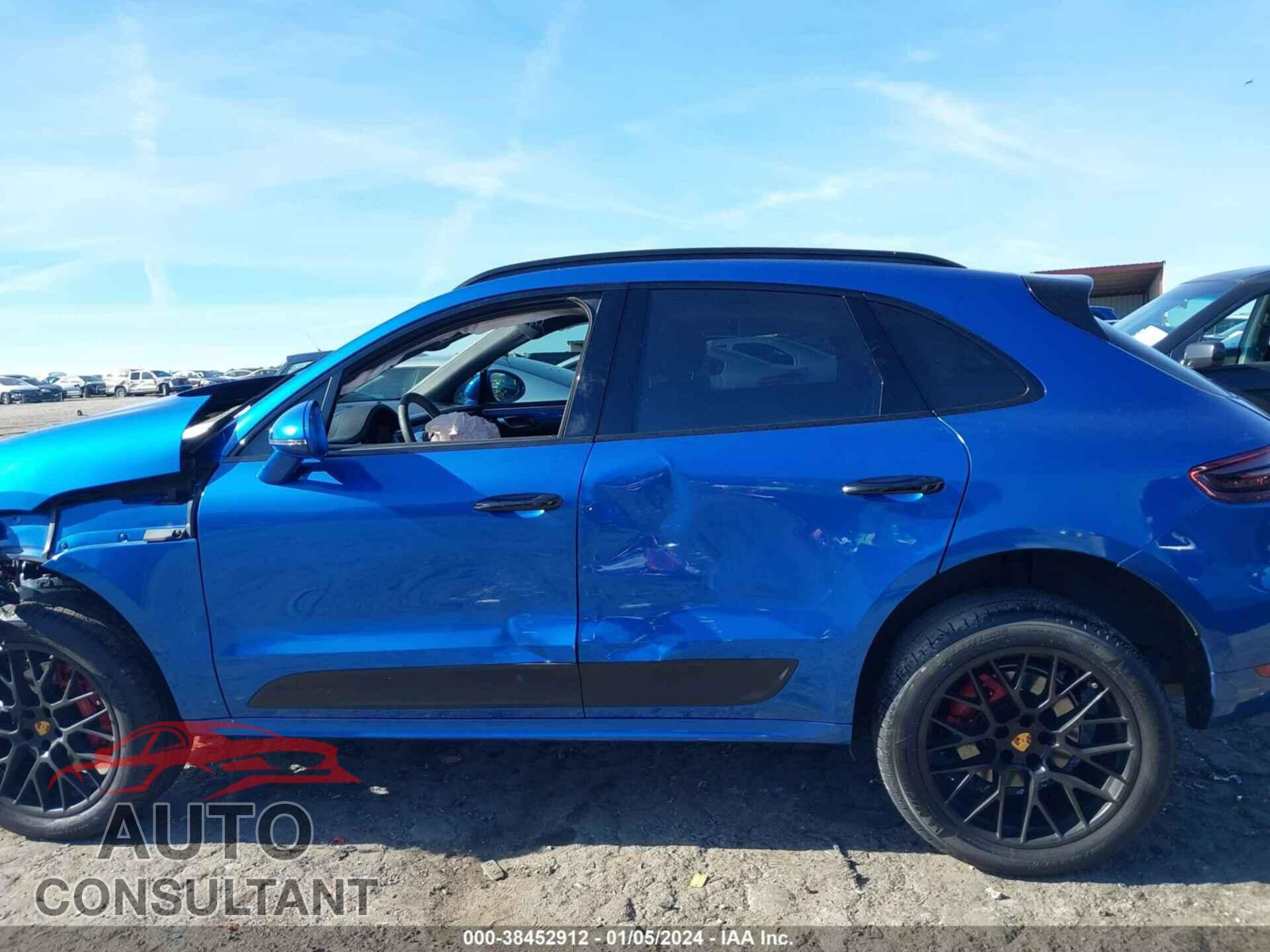 PORSCHE MACAN 2017 - WP1AG2A54HLB53771
